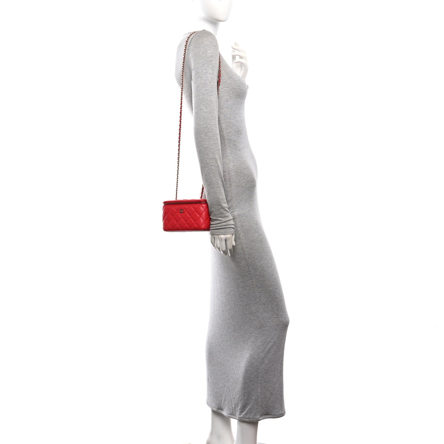 Caviar Quilted Small Vanity Case With Chain Red — view 2