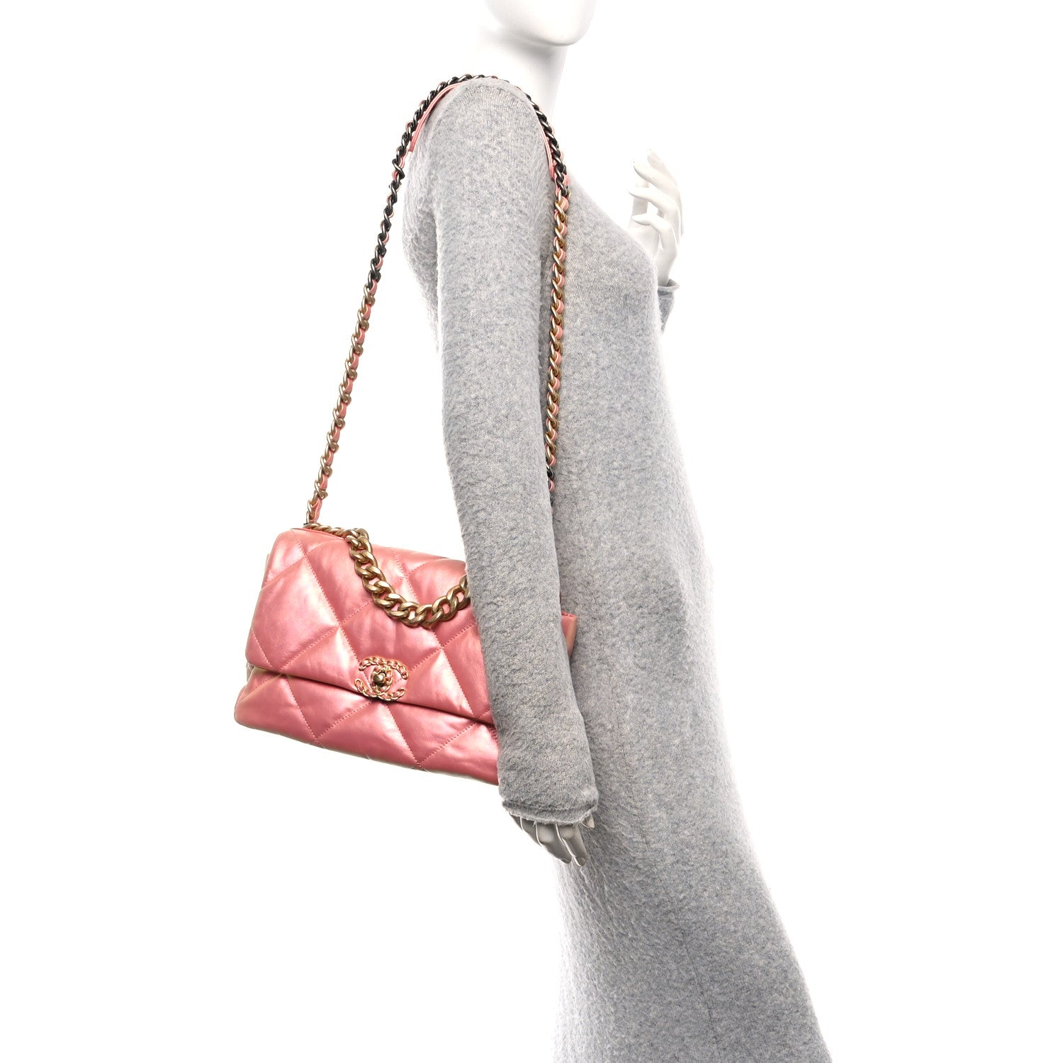 Iridescent Lambskin Quilted Large Chanel 19 Flap Pink — view 2
