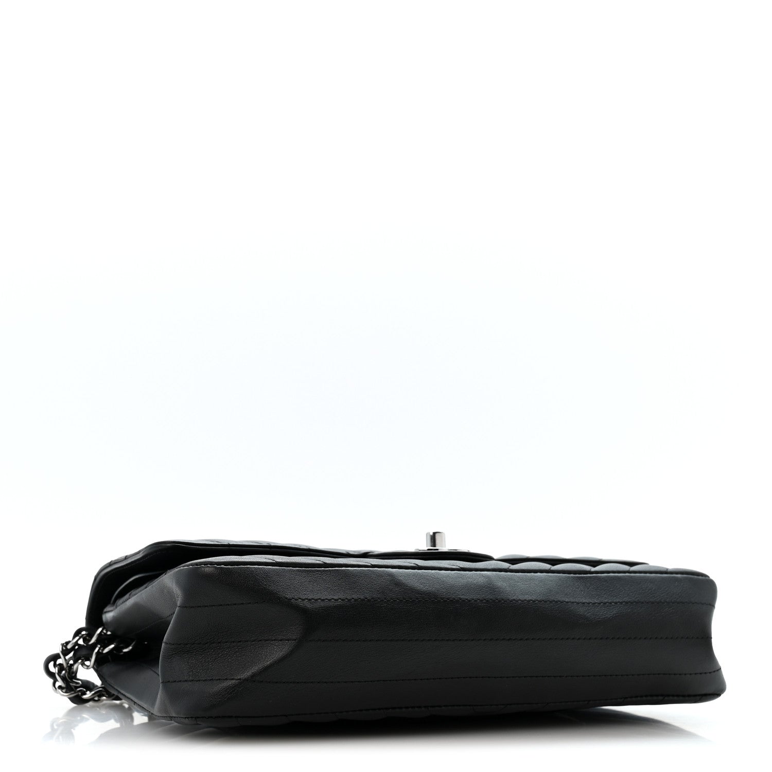 Lambskin Chevron Quilted Medium Double Flap Black — view 4