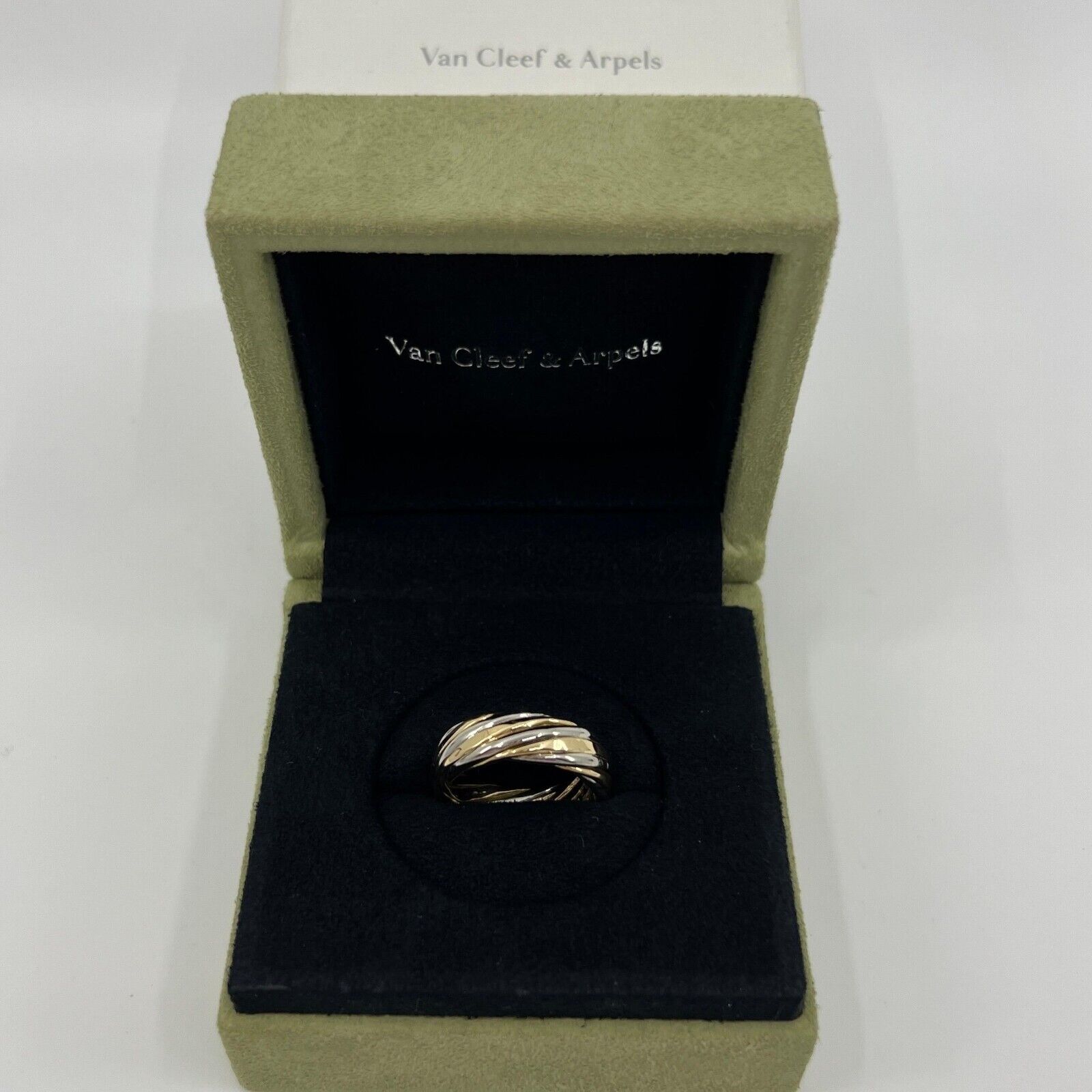 Vintage Van Cleef & Arpels 18k White And Yellow Gold Twist Swirl Band Ring 6mm — view 2
