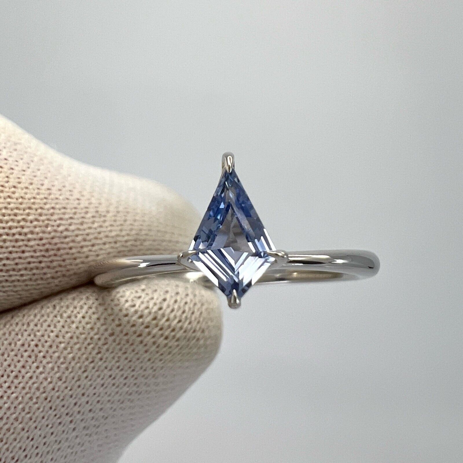 0.50ct Deep Blue Sapphire Fancy Kite Cut 18k White Gold Modern Solitaire Ring — view 5