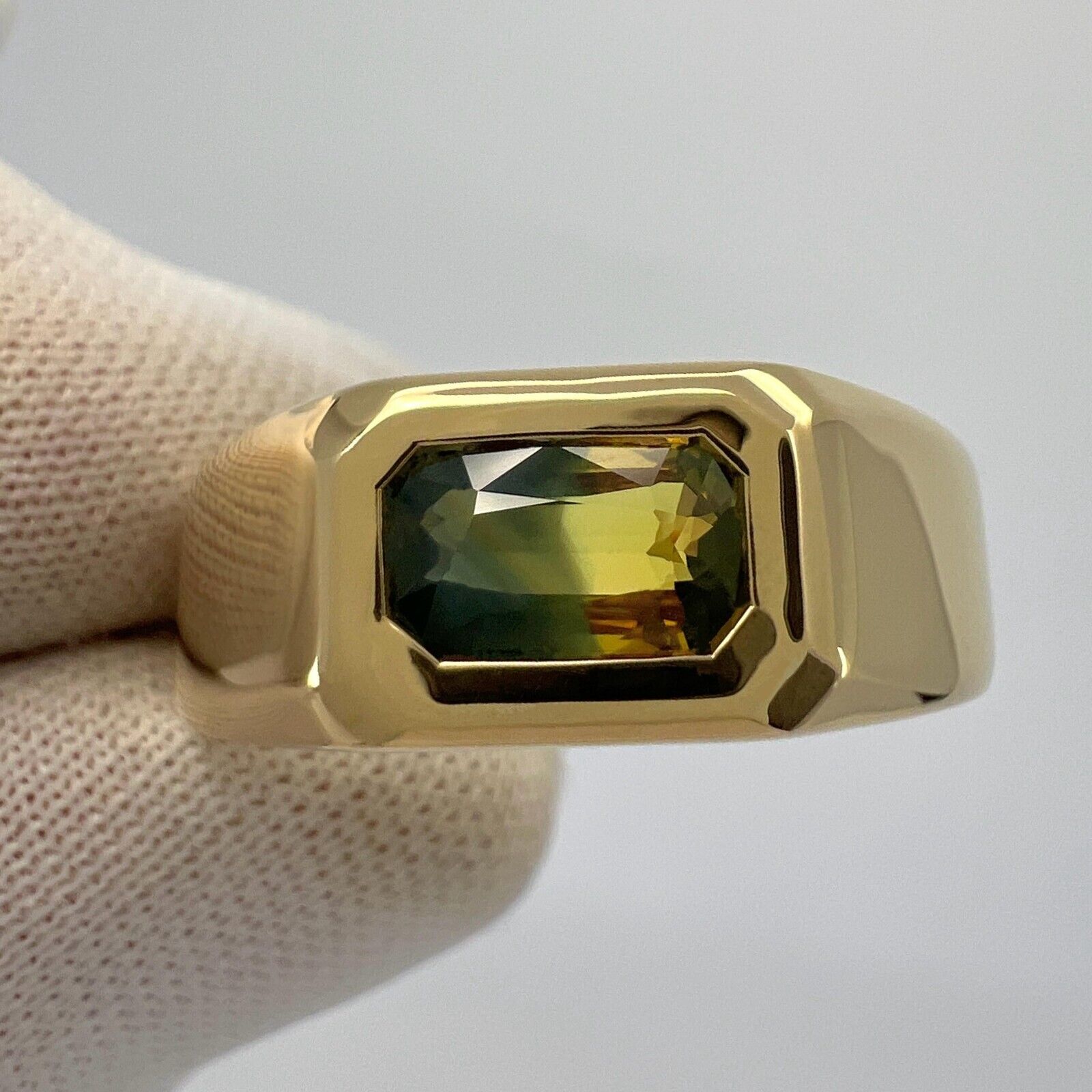IGI Certified Bi Colour Blue Orange Sapphire Untreated 18k Gold East West Ring — view 5