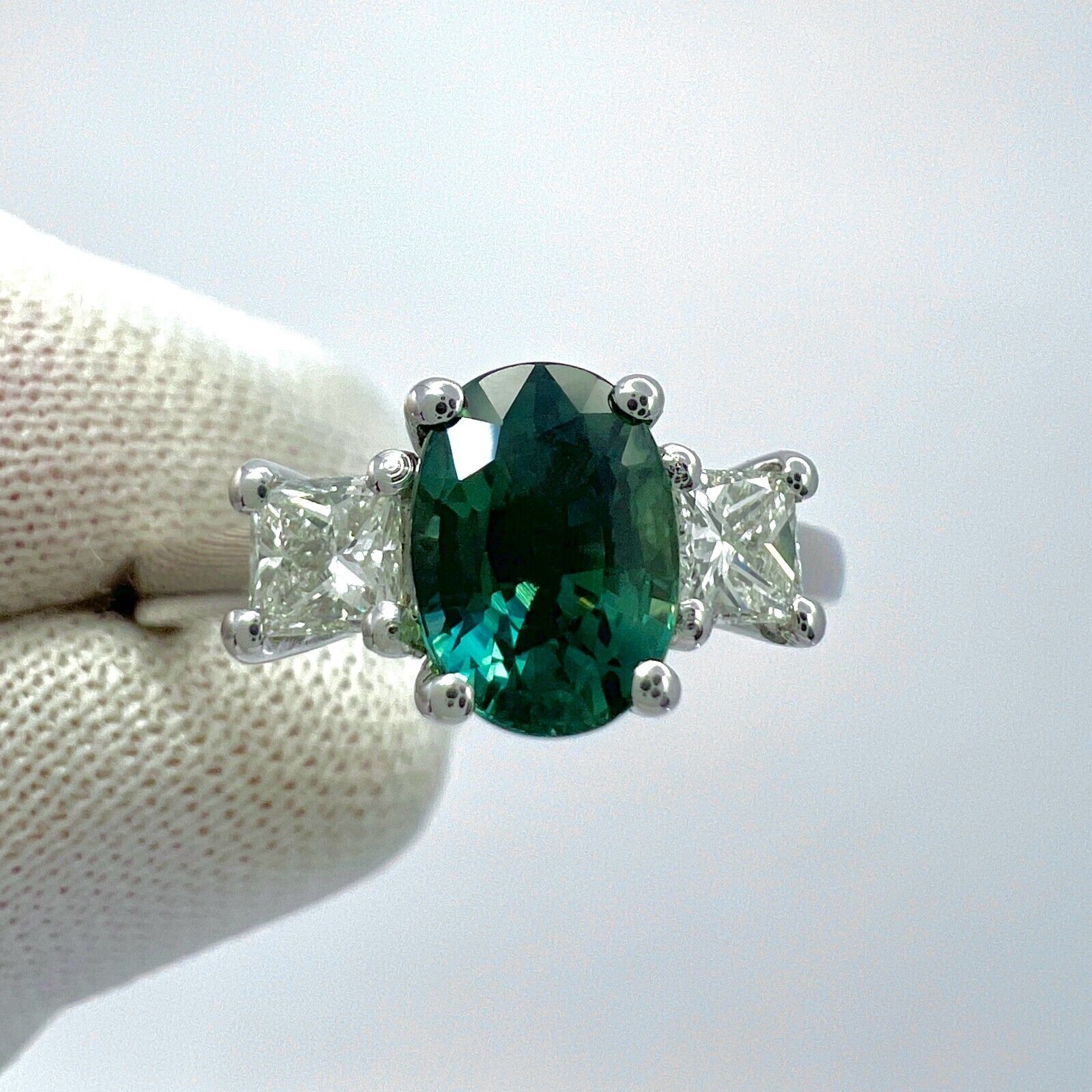 1.75ct Green Blue Oval Cut Sapphire And Diamond 18k White Gold Three Stone Ring — view 2