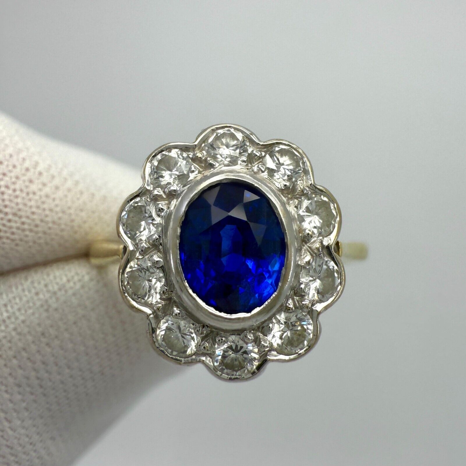 1.52ct Vivid Cornflower Blue Ceylon Sapphire And Diamond 18k Gold Cluster Ring — view 3