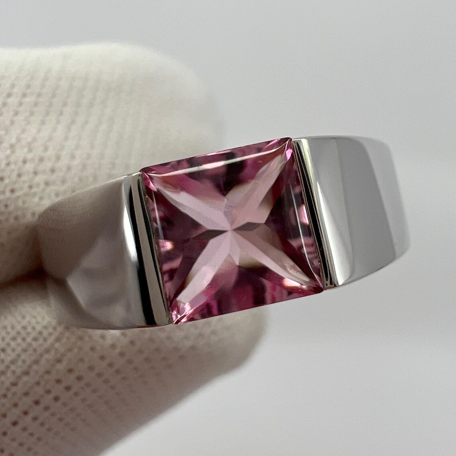 Vintage Cartier Vivid Pink Tourmaline 18 Karat White Gold Tank Band Ring 50 — view 4
