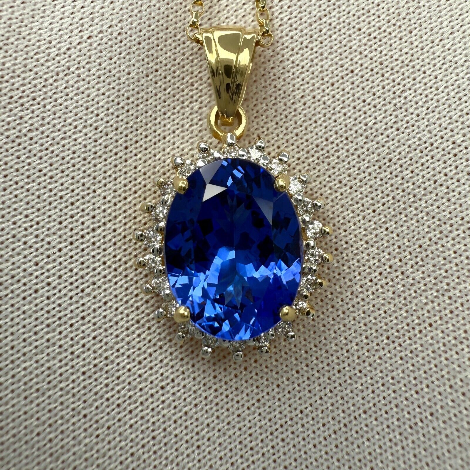 3.55ct Natural Vivid Blue Purple Tanzanite Diamond 18k Yellow Gold Halo Pendant — view 4