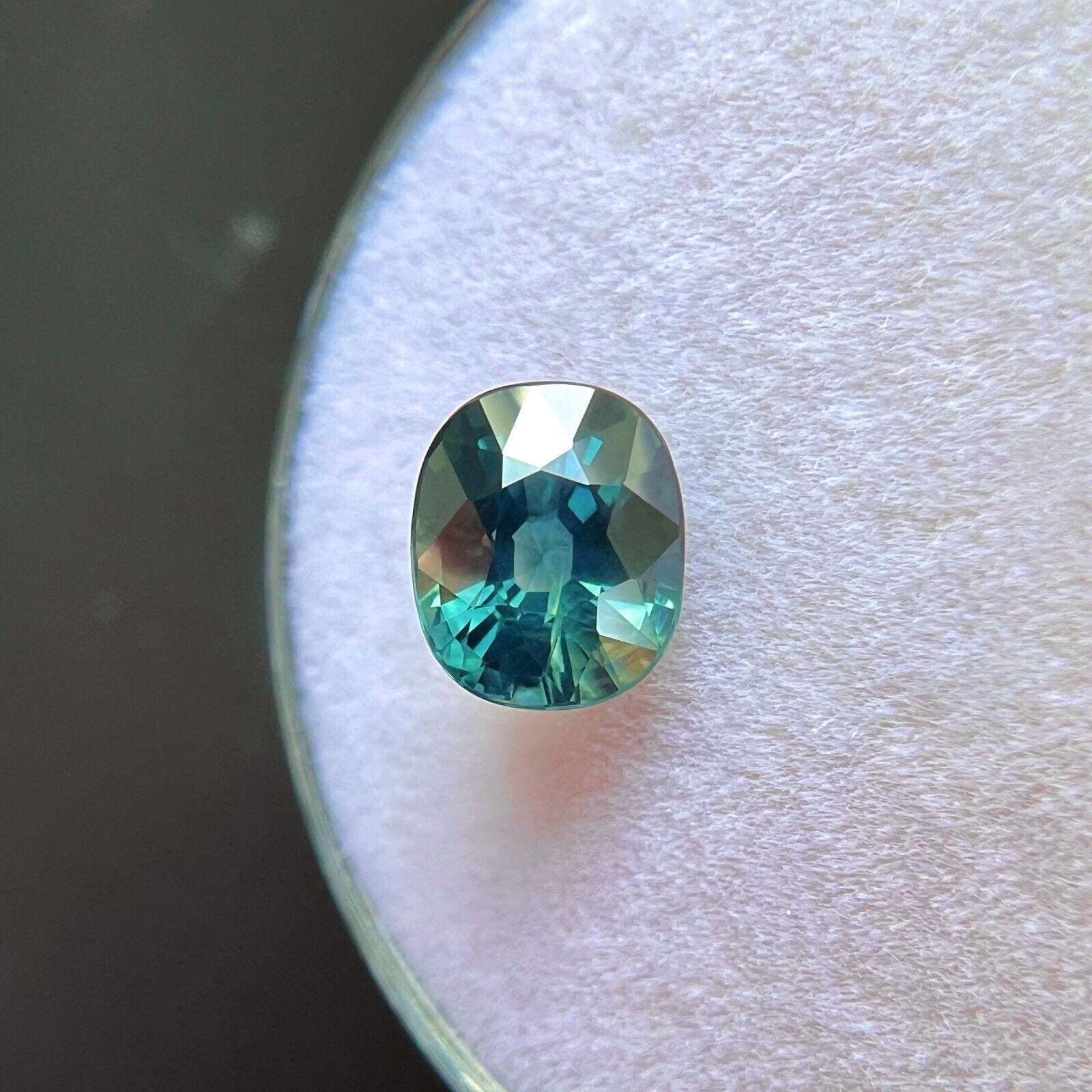 NATURAL 1.37ct GIA Certified Green Blue UNTREATED Sapphire Cushion Cut 6.7x5.5mm — view 3