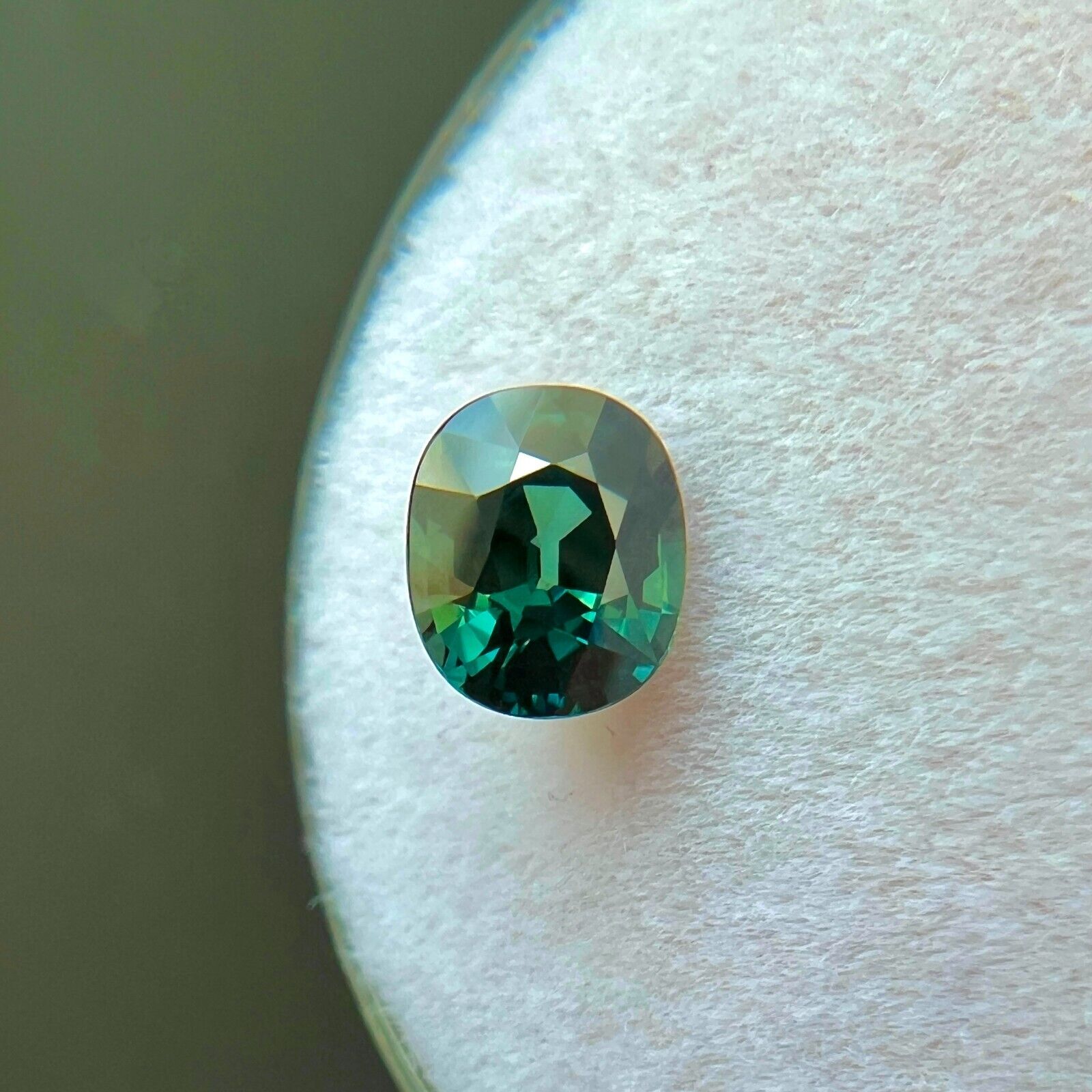 GIA CERTIFIED 1.26ct Teal Green Blue UNTREATED Sapphire 6.3x5.3mm Oval Cut Gem — view 3