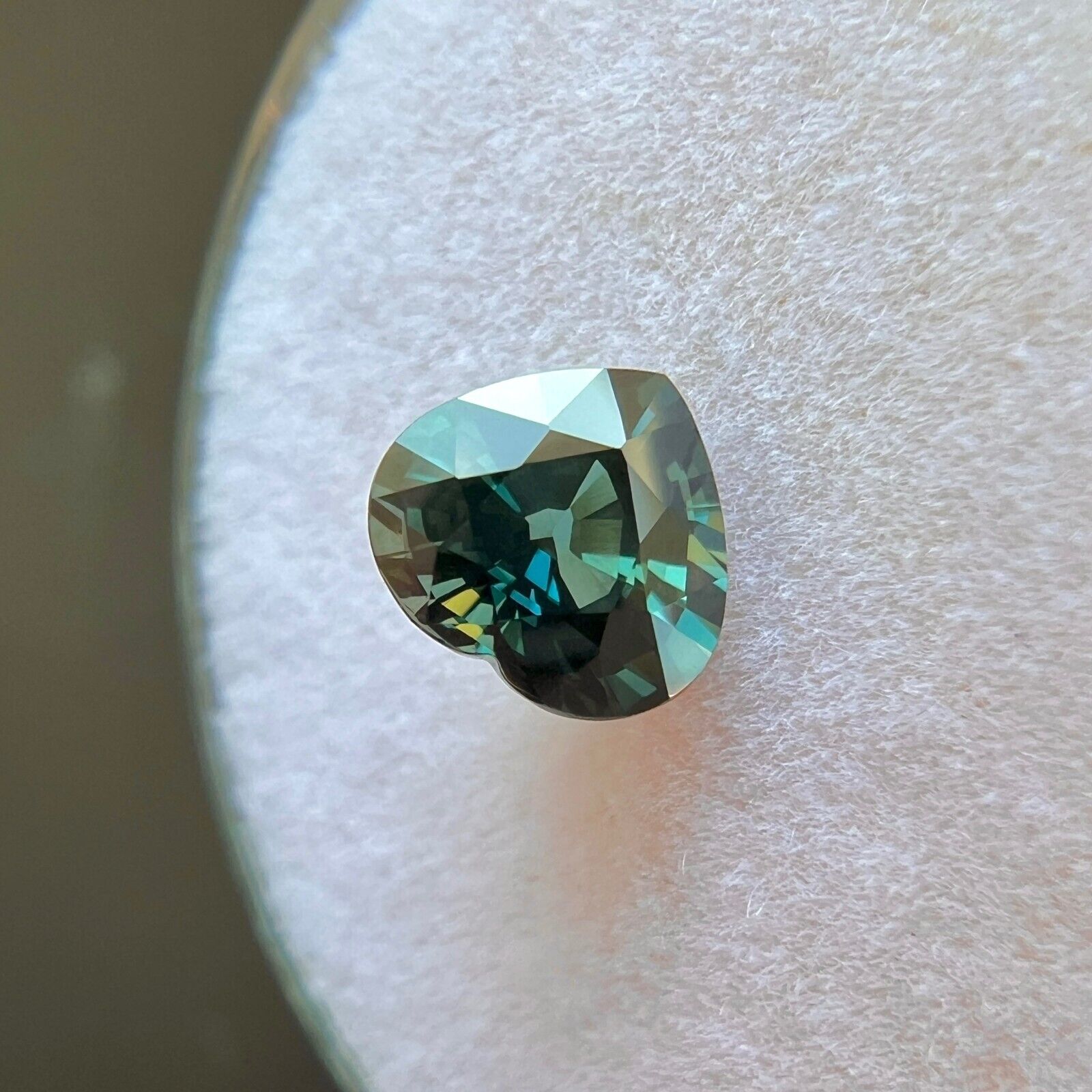NATURAL 1.13ct Sapphire GIA CERTIFIED Heart Cut Green Blue UNTREATED 6.3x5.8mm — view 4