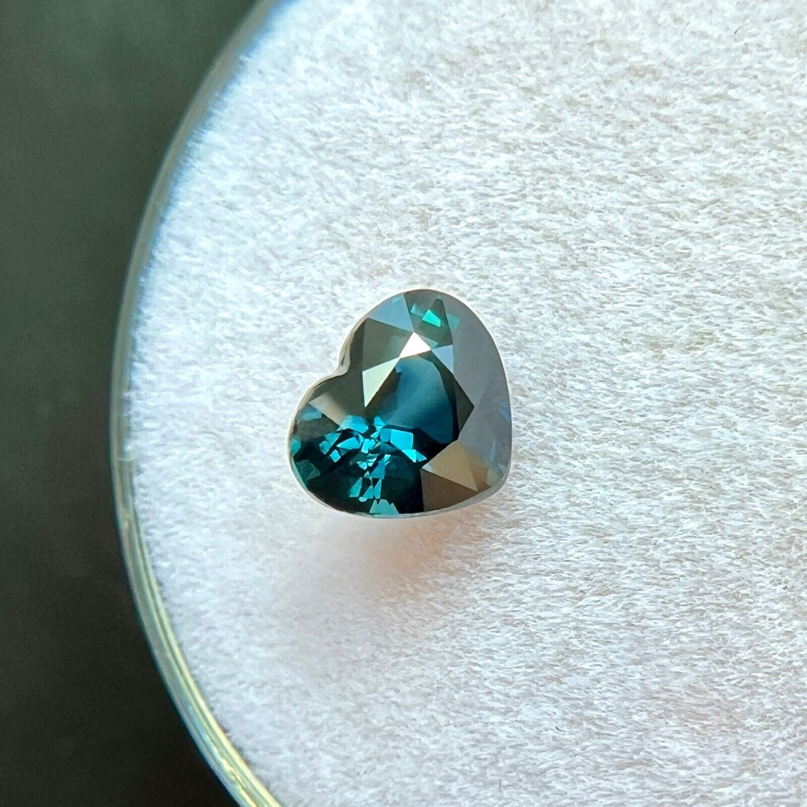 GIA CERTIFIED 1.03ct Deep Blue Sapphire UNTREATED Heart Cut NATURAL 6.2x5.4mm — view 5