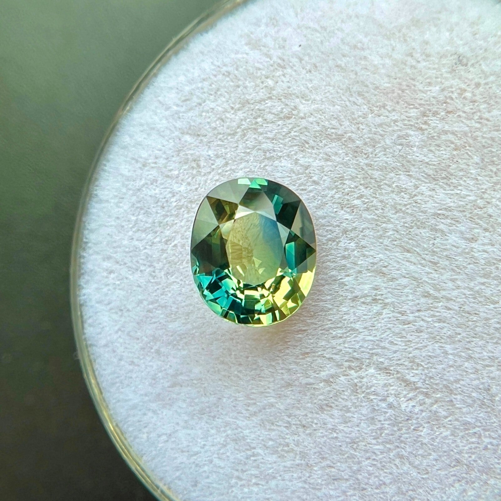 1.23ct Bi Colour Sapphire GRA CERTIFIED Oval Cut Yellow Blue Loose Gem 6.9x5.8mm — view 3