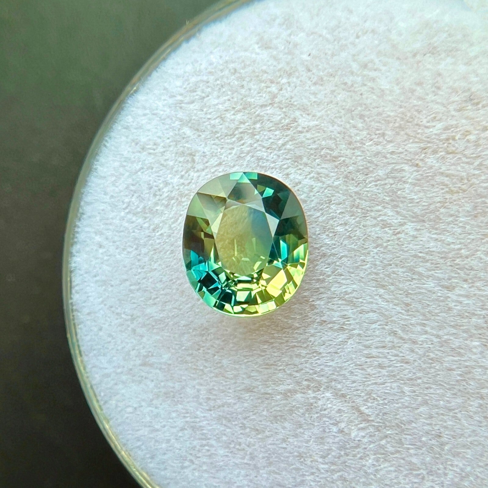 1.23ct Bi Colour Sapphire GRA CERTIFIED Oval Cut Yellow Blue Loose Gem 6.9x5.8mm — view 4