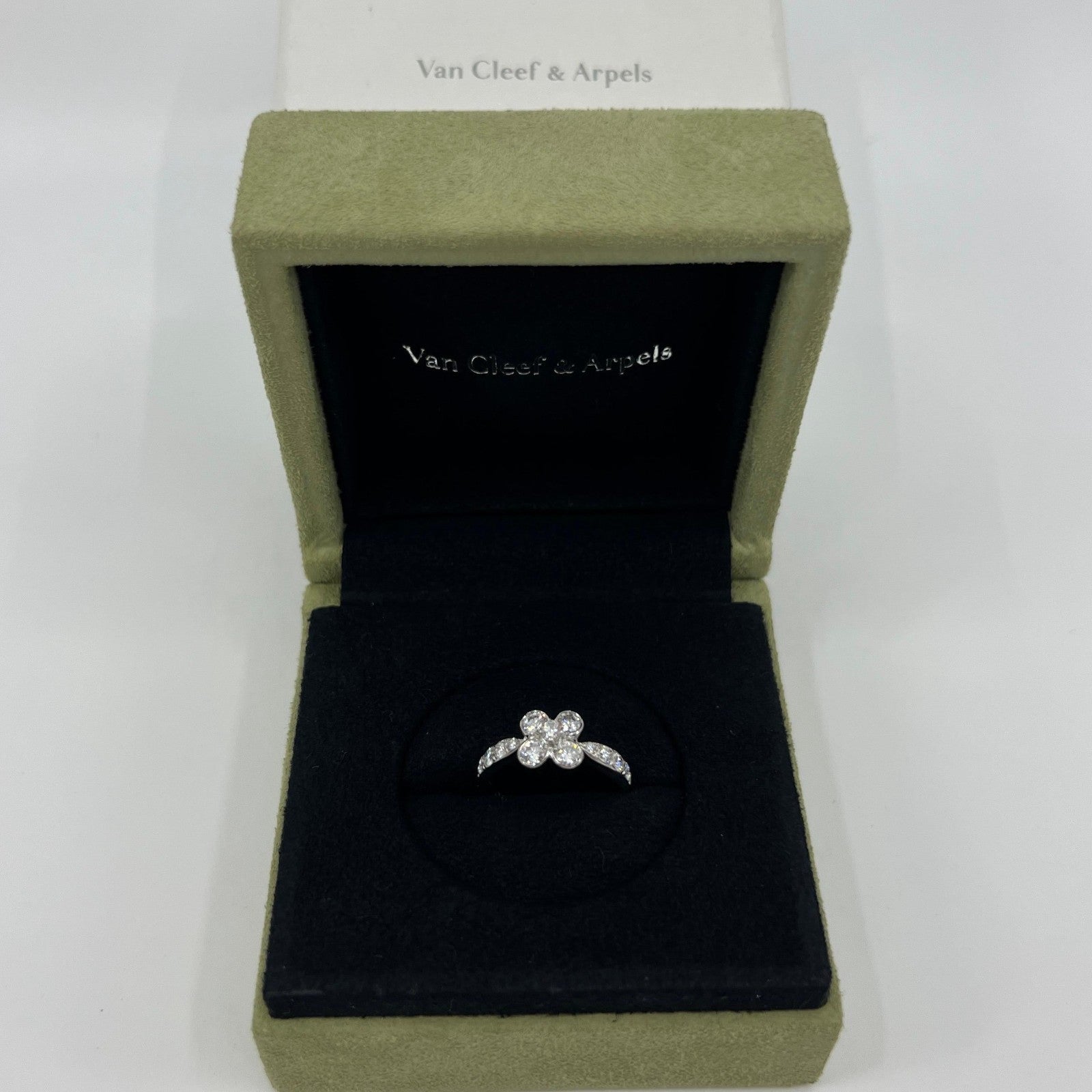 Rare Vintage Van Cleef & Arpels Onbell Diamond 18k White Gold Flower Ring 50 — view 2