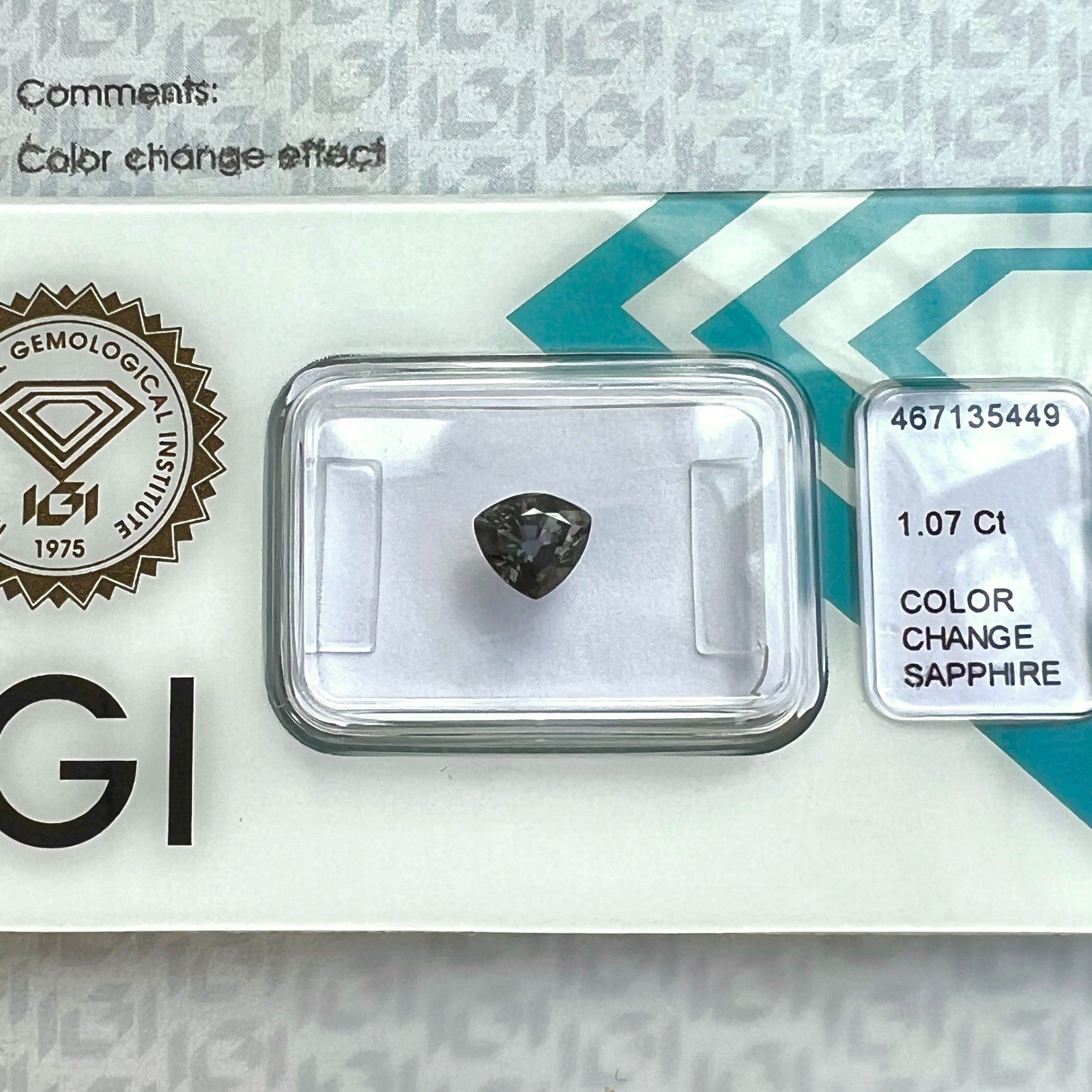 UNHEATED 1.07ct Colour Change Purple Pink Sapphire IGI CERTIFIED Trillion Cut — view 3