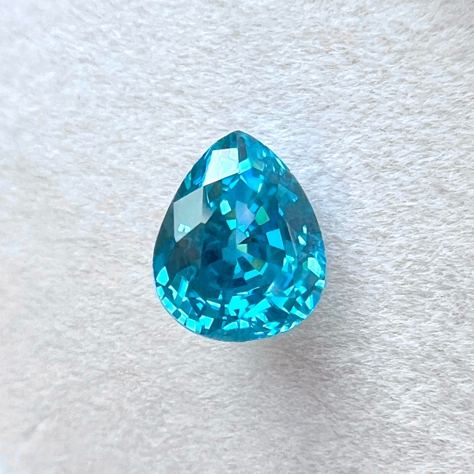 NATURAL 6.80ct Blue Zircon Vivid NEON Pear Teardrop Cut 10.3x8.7mm RARE Gem VVS — view 2