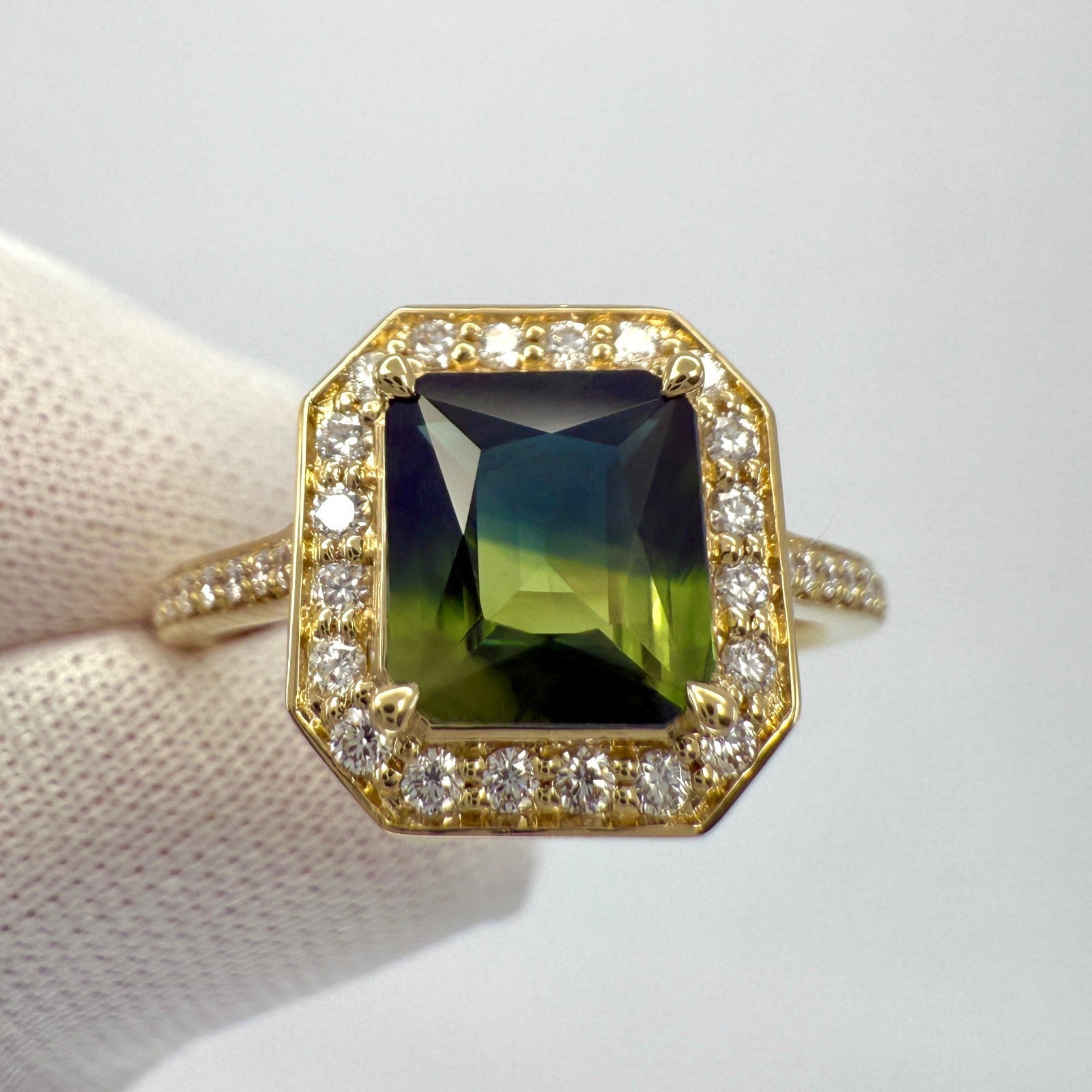 2.01ct GIA Certified Bi Colour Thai Sapphire & Diamond 18k Yellow Gold Halo Ring — view 5