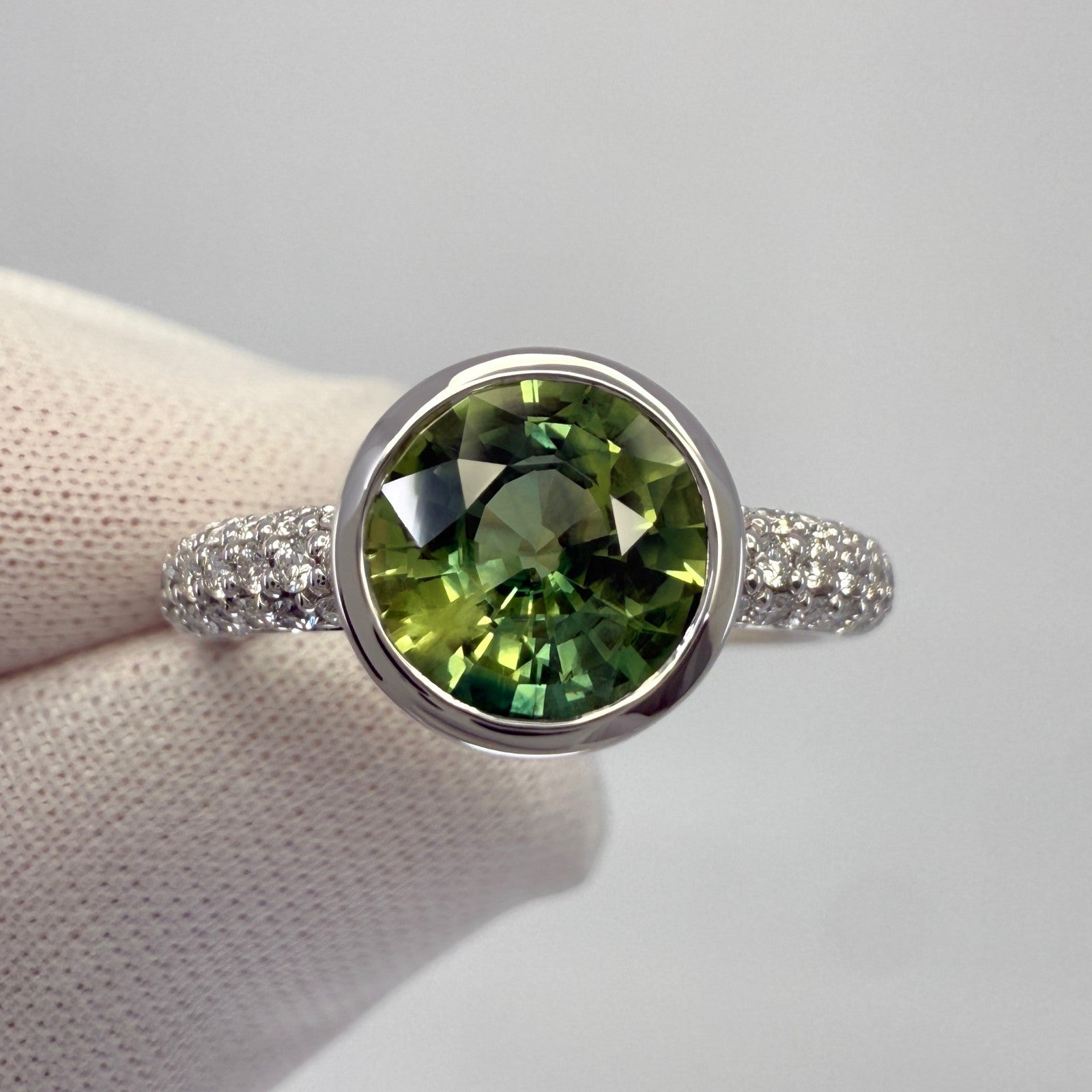 2.02ct Parti Bi Colour Round Green Yellow Sapphire & Diamond 18k White Gold Ring — view 3