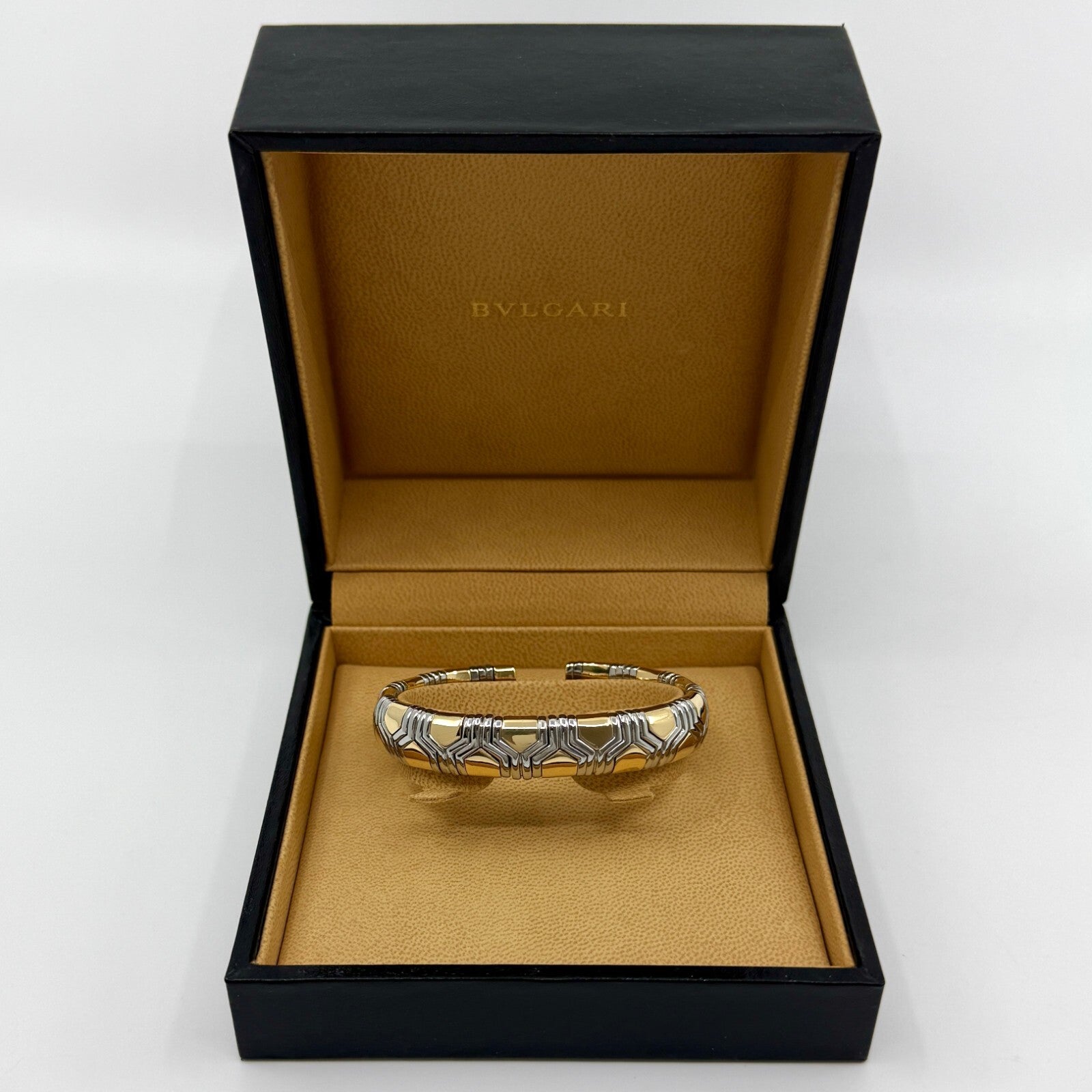 Bvlgari Bulgari Parentesi Tubogas Alveare Bangle Bracelet Cuff 18k Gold & Steel — view 2