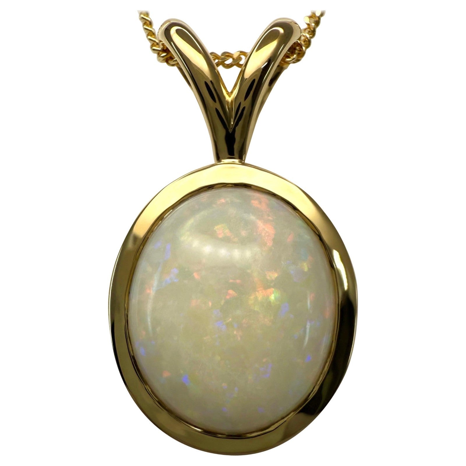 Natural 5.47ct Australian Opal Oval Cabochon 18k Yellow Gold Pendant Necklace — view 1
