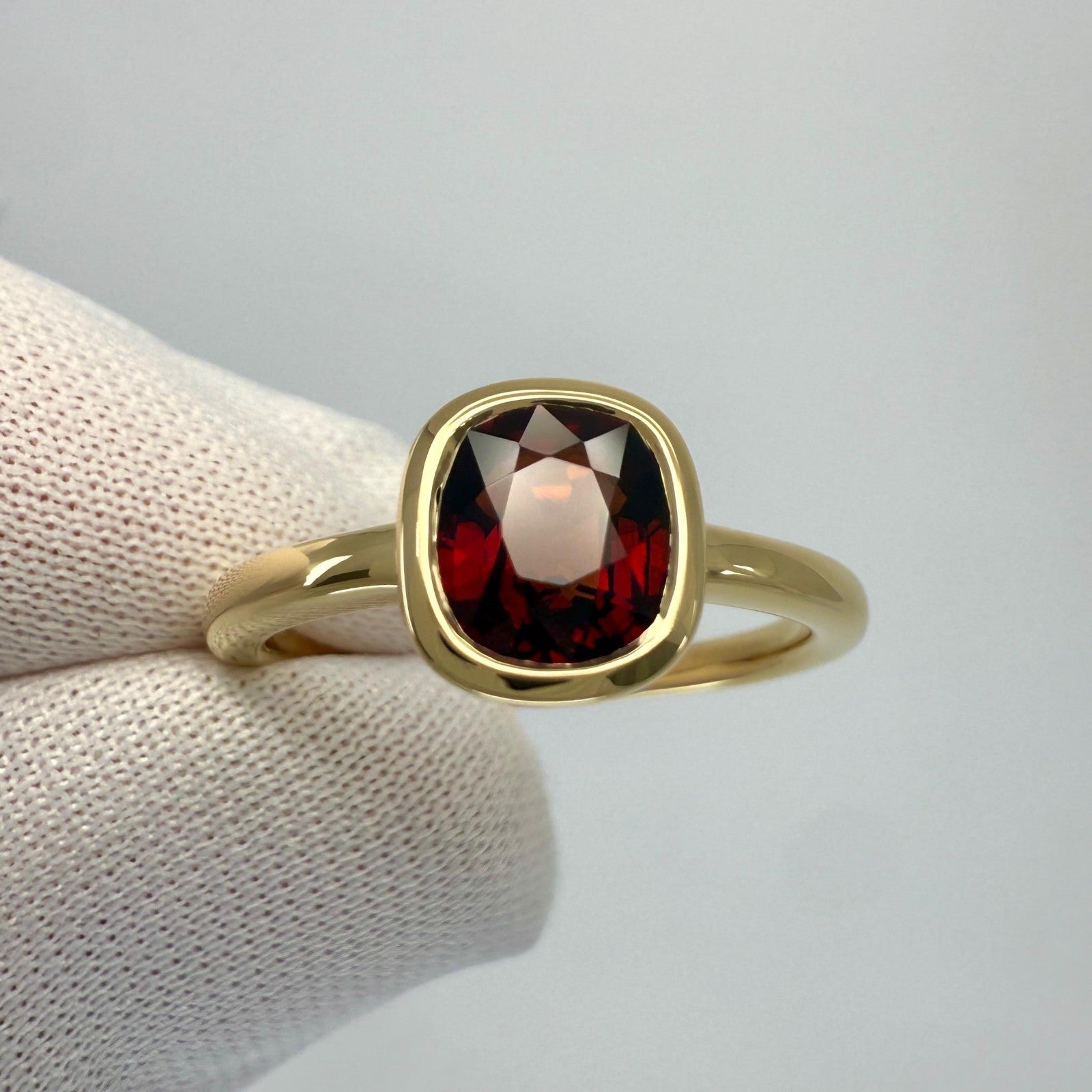 1.02ct Deep Red Spinel Cushion Cut 18k Yellow Gold Bezel Rubover Solitaire Ring — view 5