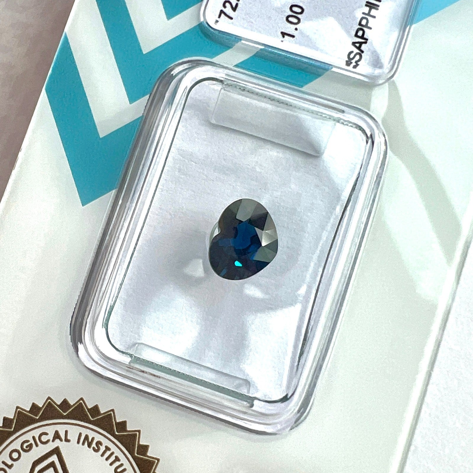 IGI CERTIFIED 1.00ct NATURAL Deep Blue THAI Sapphire Heart Cut 6.8x5.2mm Gem — view 3