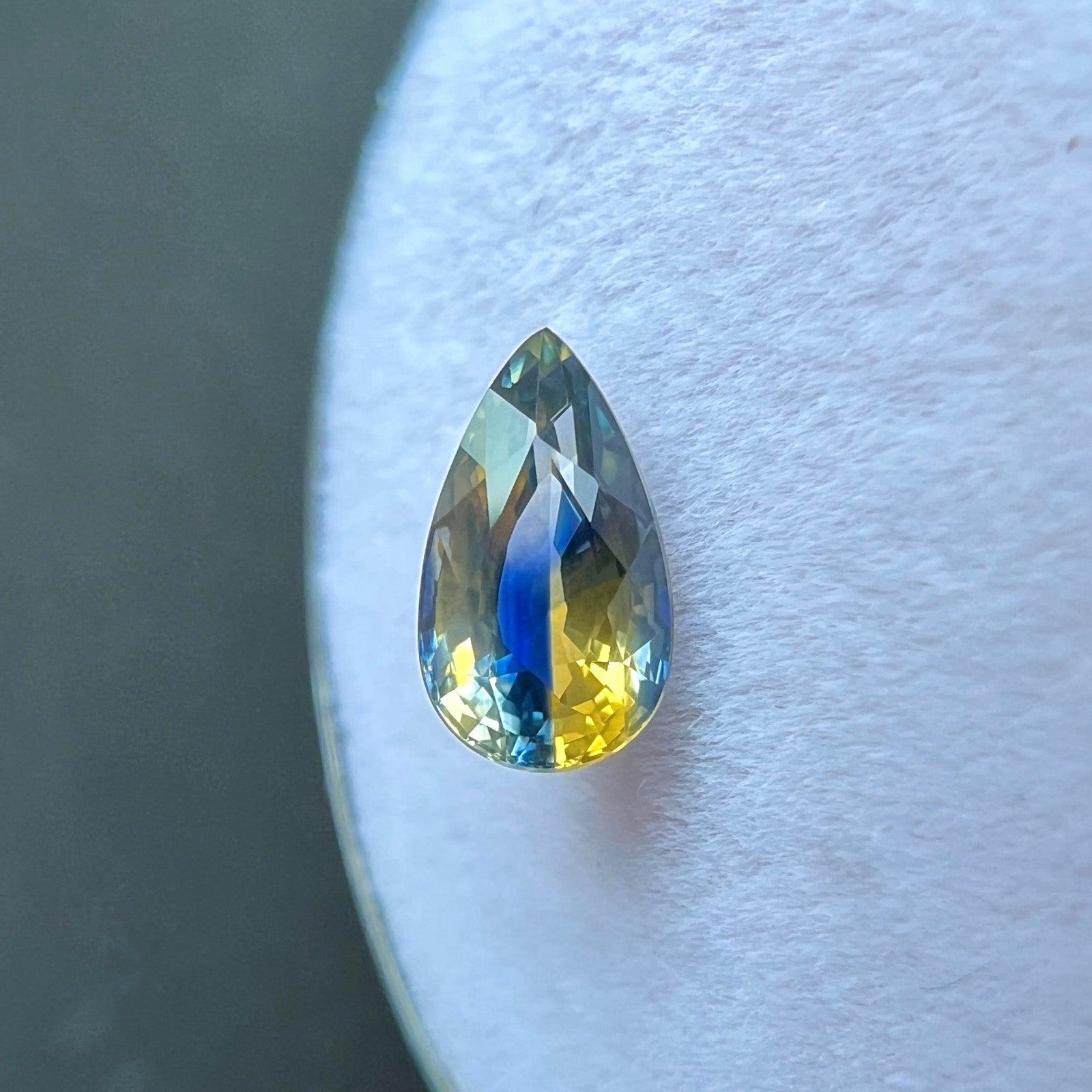 UNIQUE Parti Colour NATURAL 1.21ct Sapphire Blue Yellow Pear Teardrop 8x4.5mm — view 4
