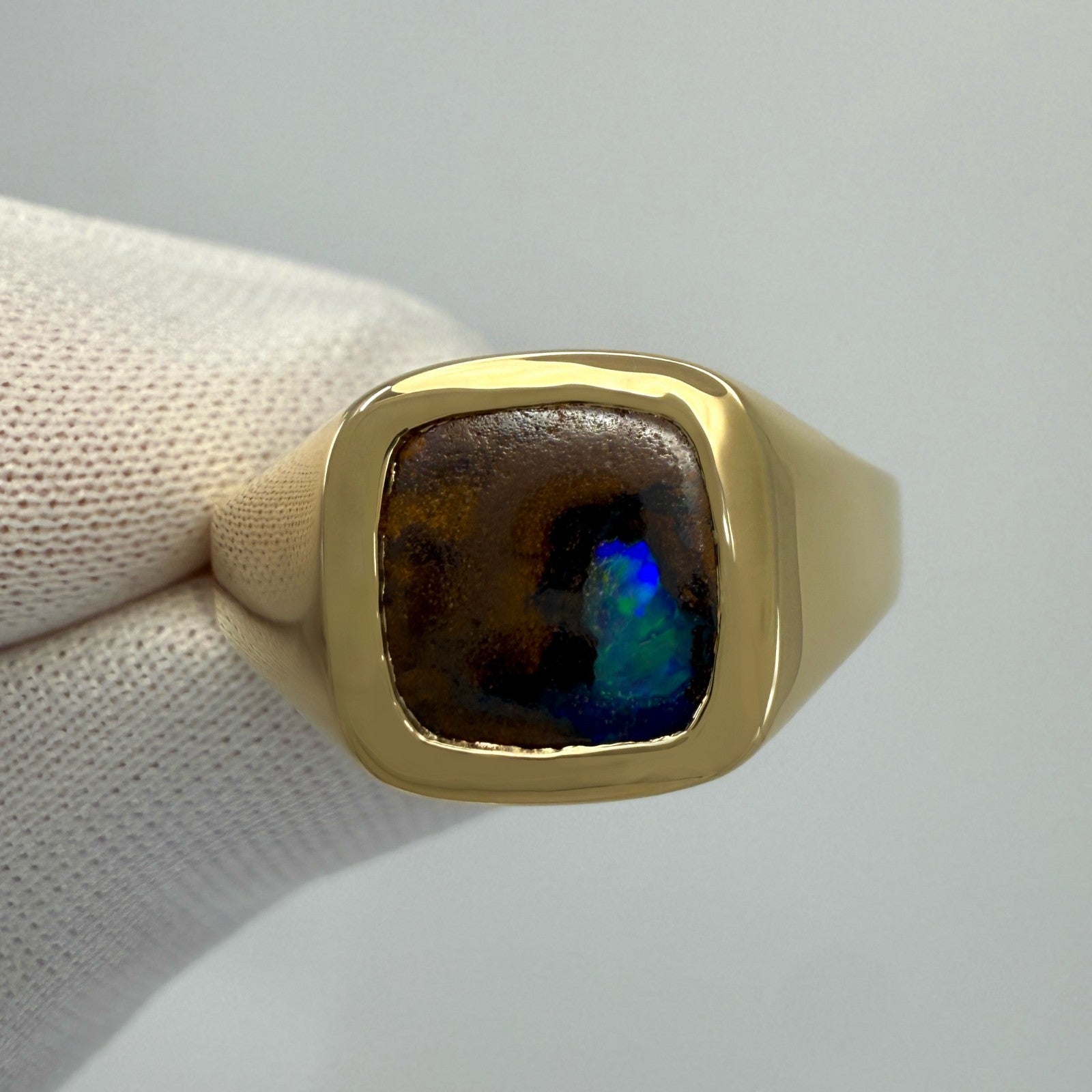 Rare 3.02ct Australian Matrix Boulder Opal 18k Yellow Gold Cushion Signet Ring — view 2