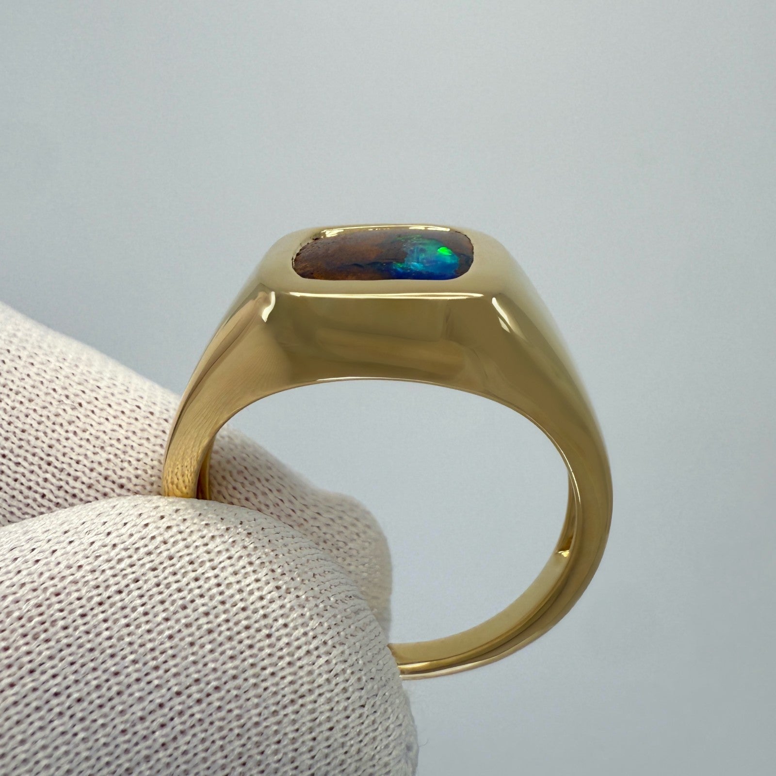 Rare 3.02ct Australian Matrix Boulder Opal 18k Yellow Gold Cushion Signet Ring — view 4