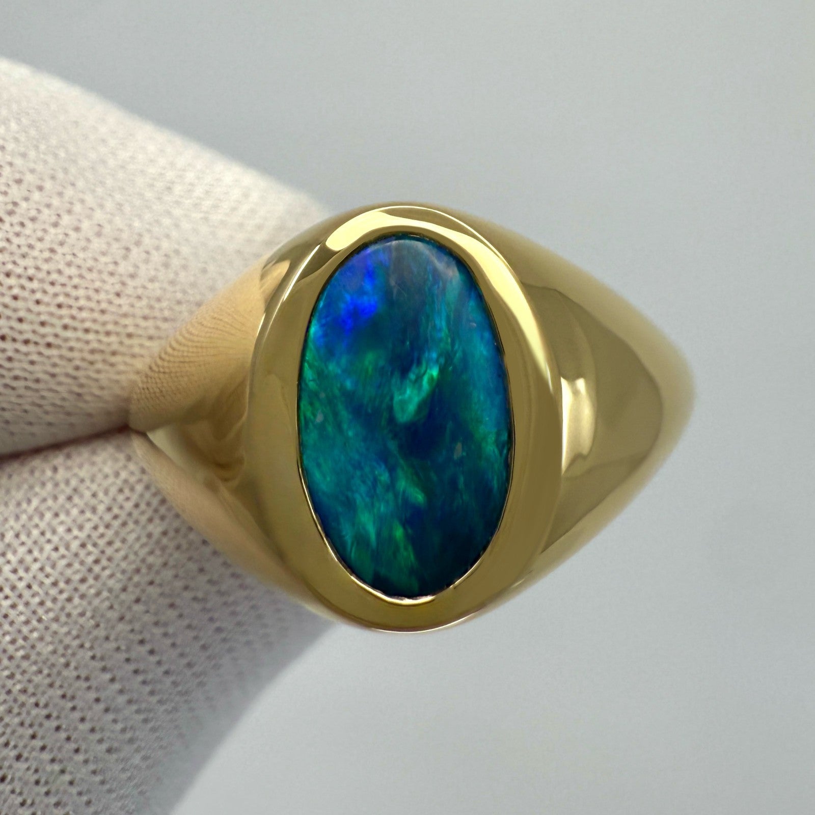 Natural 1.56ct Australian Black Boulder Opal 18k Yellow Gold Oval Signet Ring — view 2