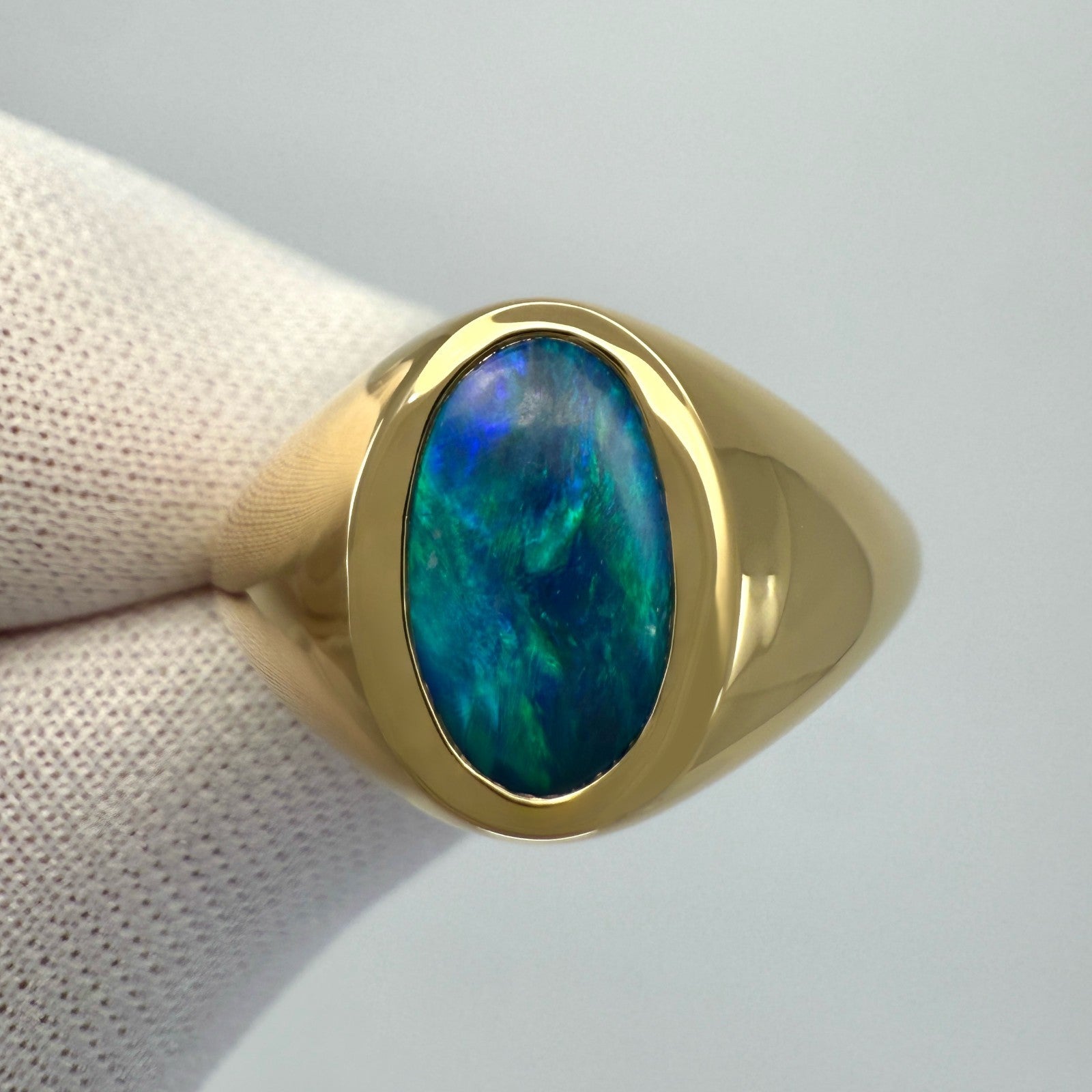 Natural 1.56ct Australian Black Boulder Opal 18k Yellow Gold Oval Signet Ring — view 5
