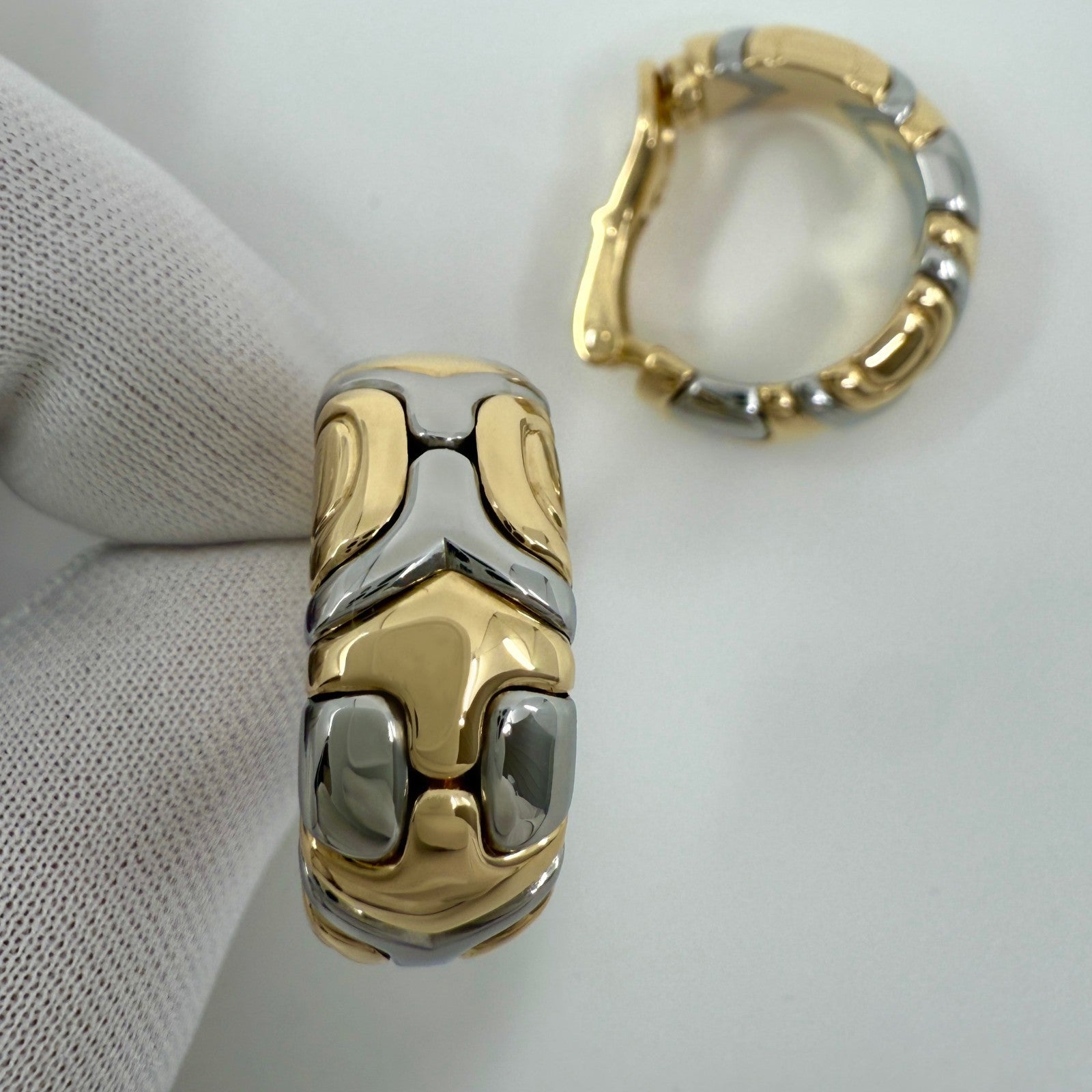 Rare Vintage Bvlgari Alveare Parentesi 18k Yellow Gold Steel Clip Hoop Earrings — view 5