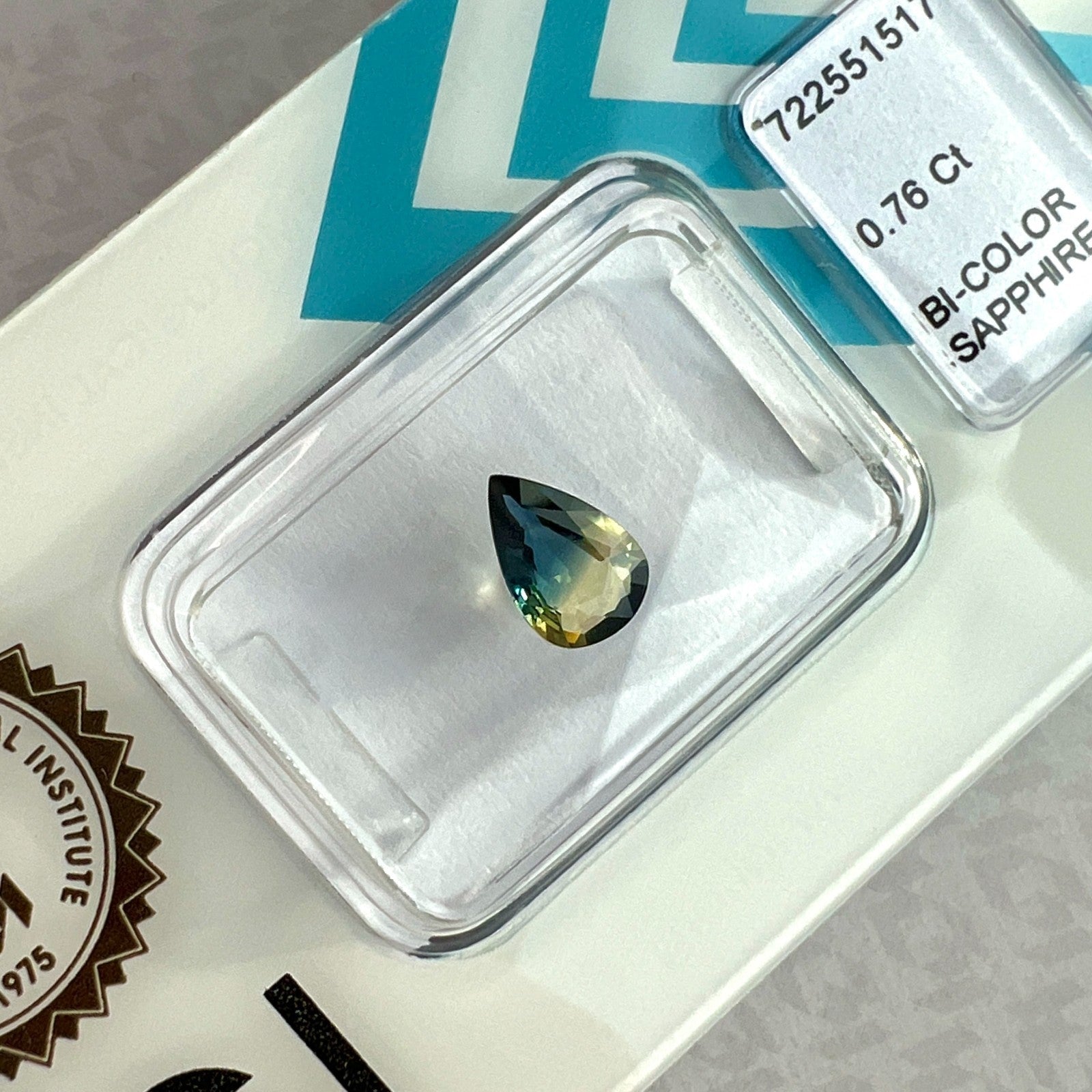 Unique IGI CERTIFIED Bi Colour Blue Yellow 0.76ct AUSTRALIAN Sapphire UNTREATED — view 5