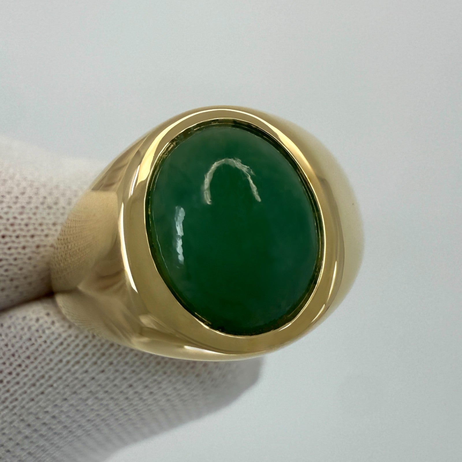 GIA Certified 3.30ct Jadeite A Grade Jade Green Oval 18k Yellow Gold Signet Ring — view 4