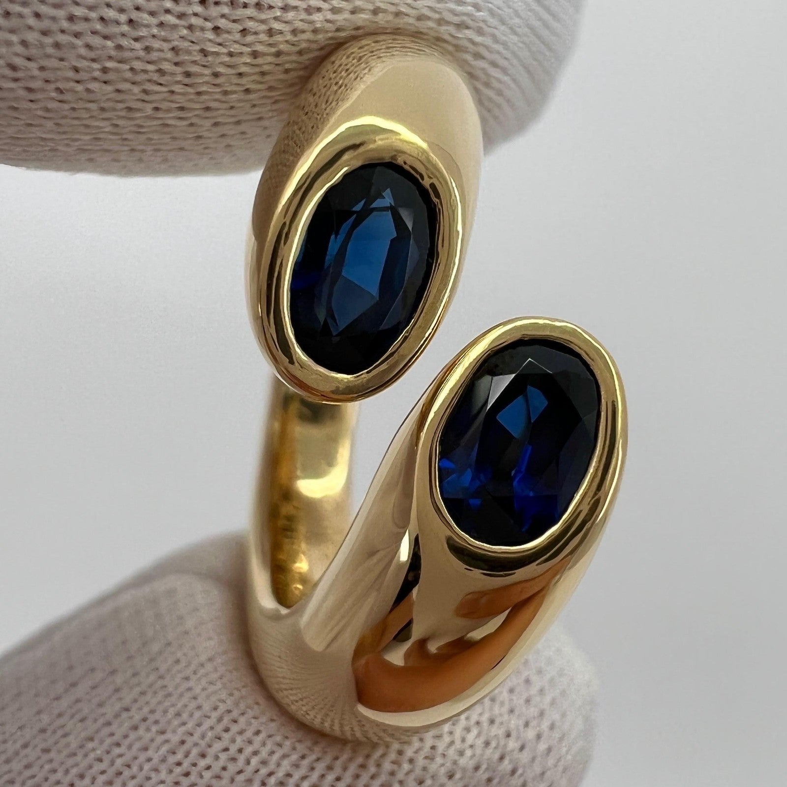 Cartier Deep Blue Sapphire Large Size Oval Cut Ellipse 18k Gold Bypass Ring 49 — view 3