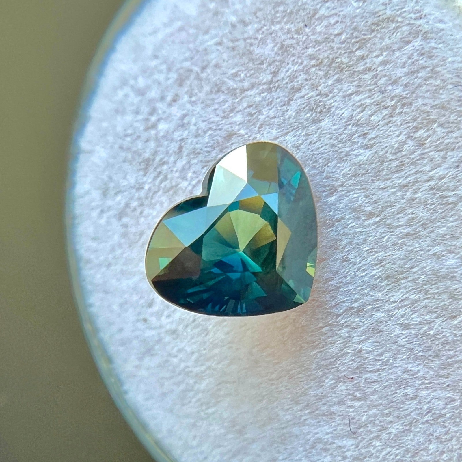 Unique GIA CERTIFIED 2.29ct Sapphire UNTREATED Parti Colour Blue Yellow Heart — view 5