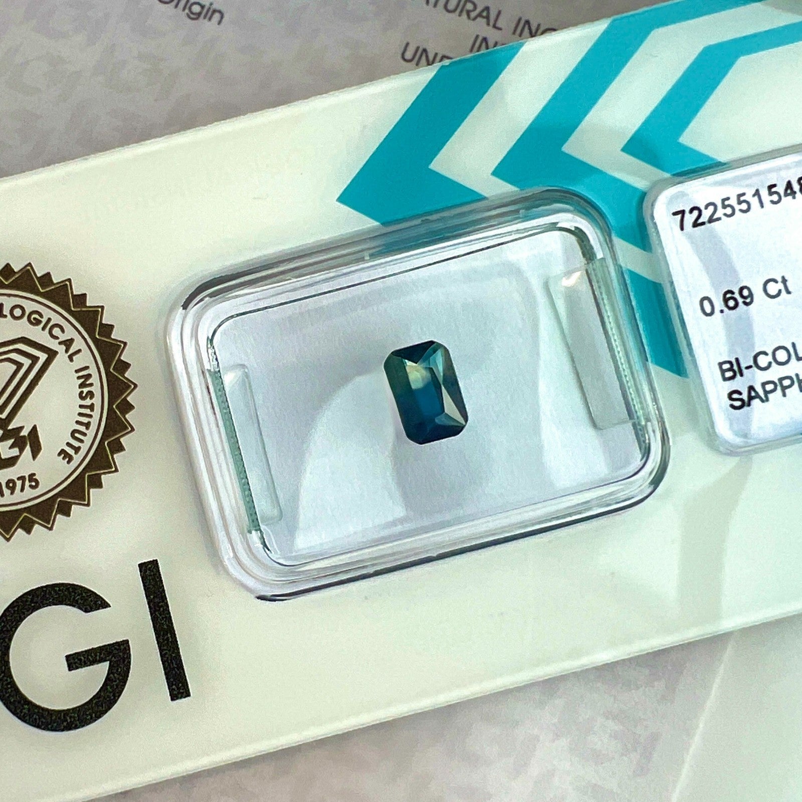 UNIQUE Bi Colour IGI Sapphire CERTIFIED Blue Yellow AUSTRALIA 0.69ct RARE Gem — view 5