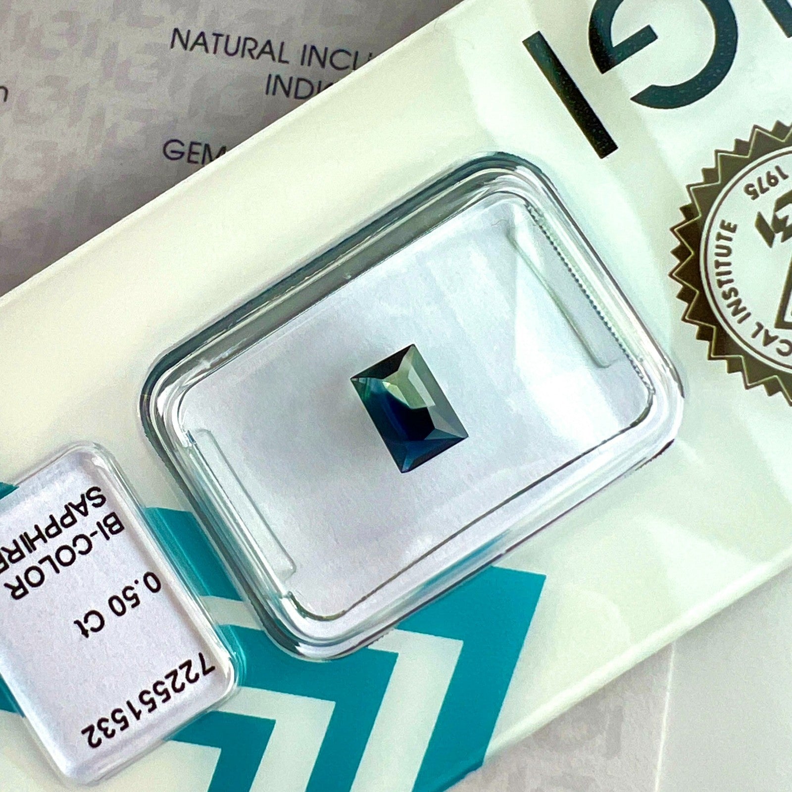 IGI CERTIFIED Bi Colour Blue Yellow AUSTRALIA Sapphire 0.50ct Rectangular Gem — view 5