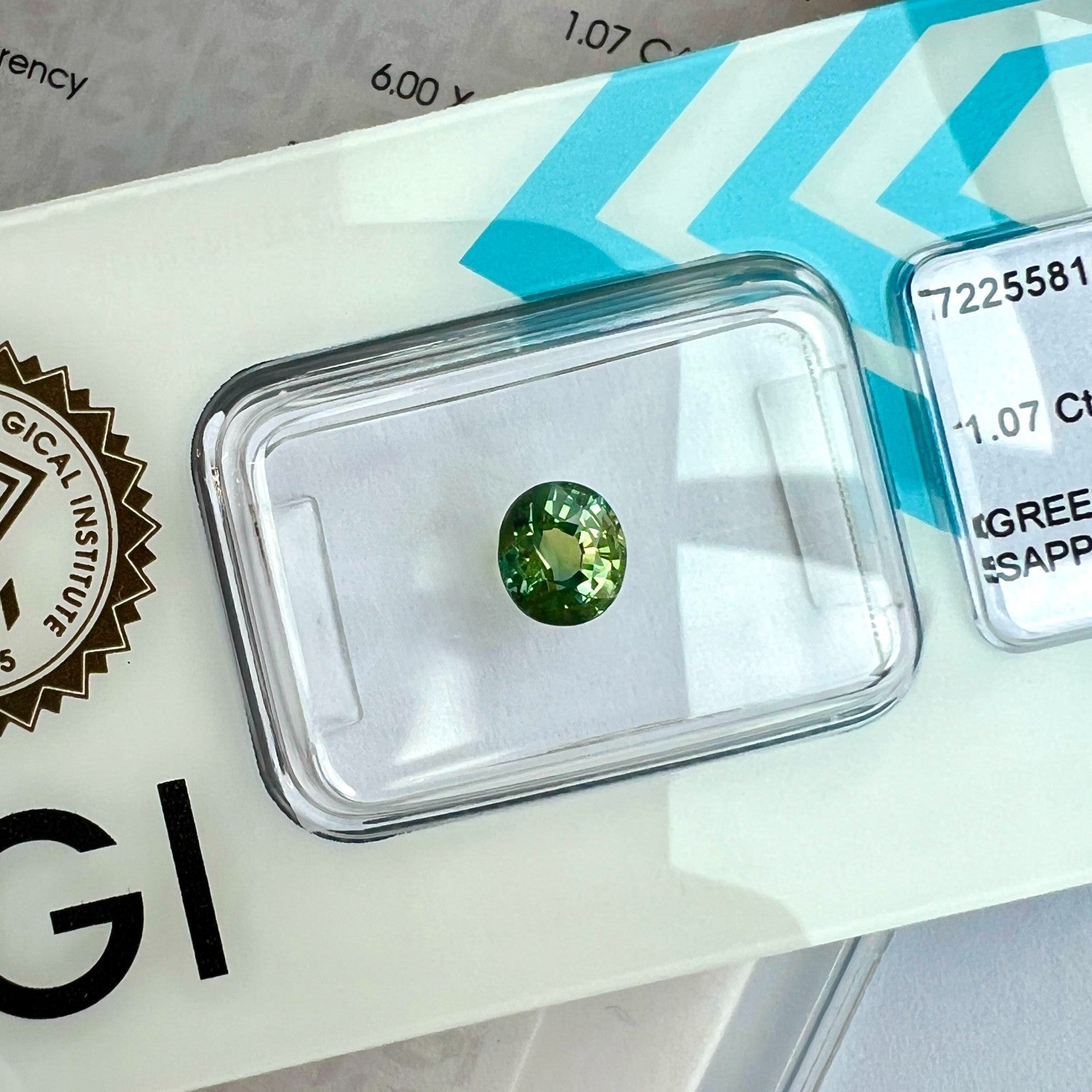 IGI CERTIFIED 1.07ct Australian VIVID Yellow Green UNHEATED Sapphire Oval Cut — view 4