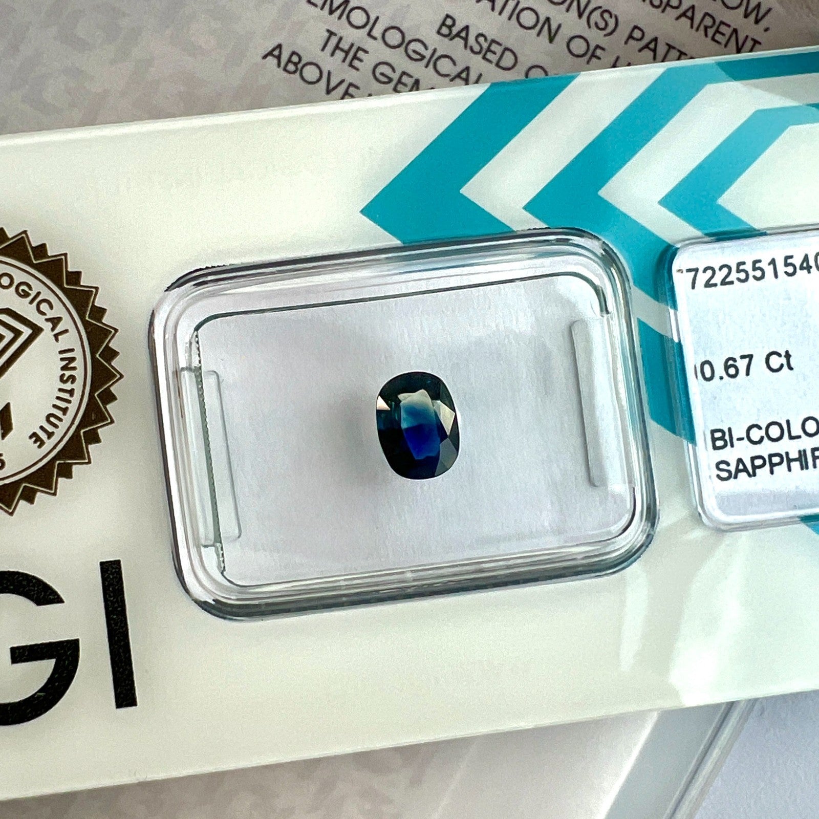 IGI CERTIFIED Bi Colour AUSTRALIA Blue Yellow Sapphire 0.67ct Oval Cut UNHEATED