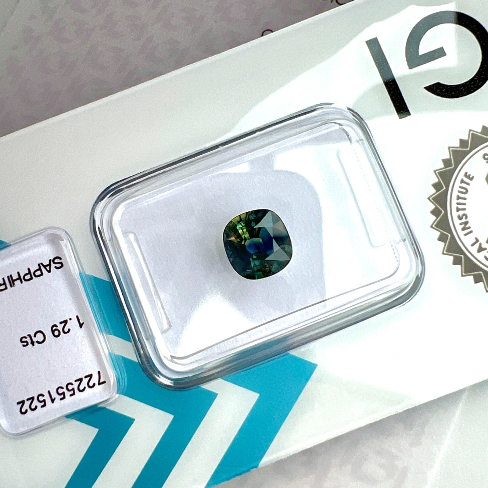 1.29ct IGI CERTIFIED Bi Colour Sapphire Blue Green Yellow AUSTRALIAN Untreated — view 3