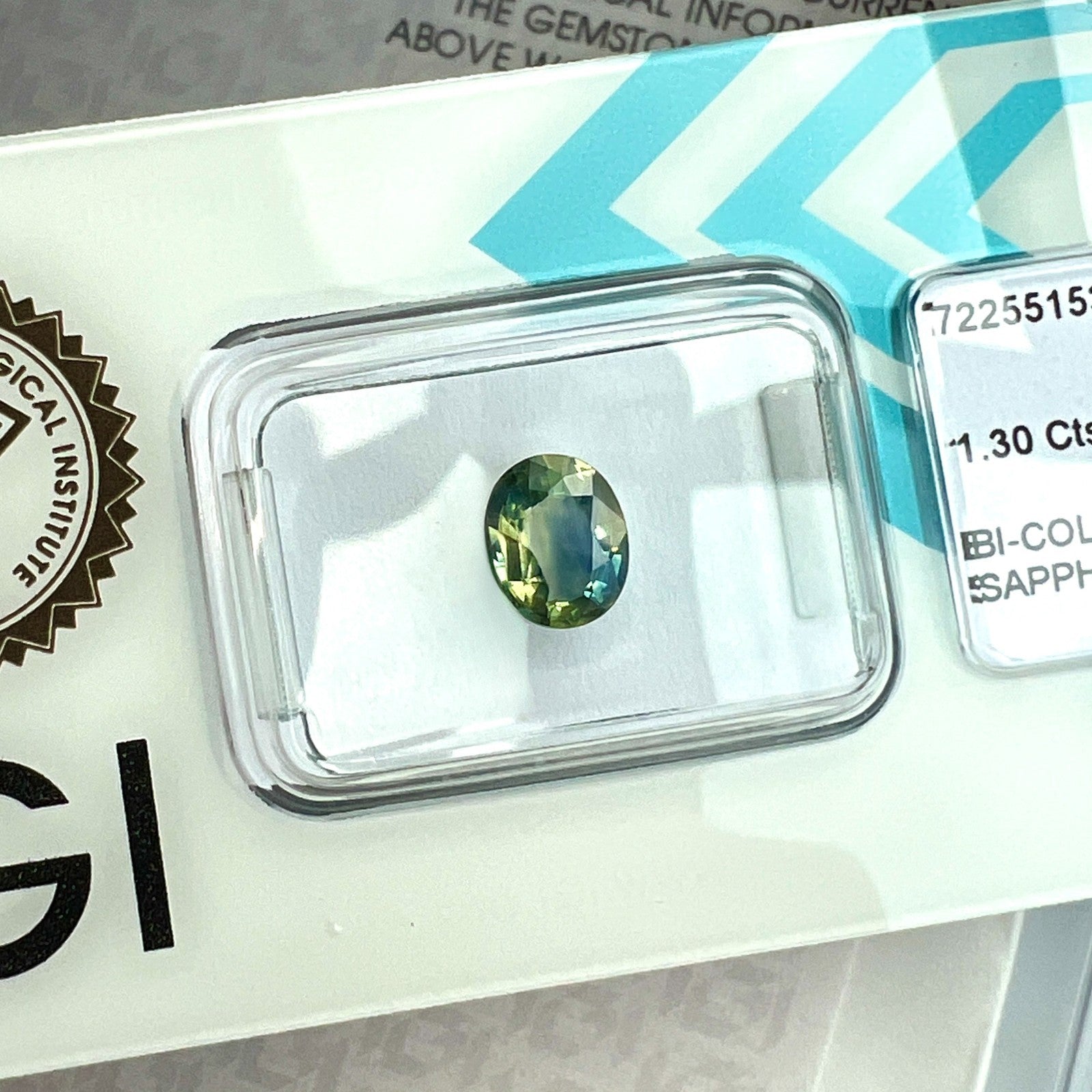 IGI CERTIFIED 1.30ct AUSTRALIA Bi Colour Yellow Blue NATURAL Sapphire Oval Cut — view 3