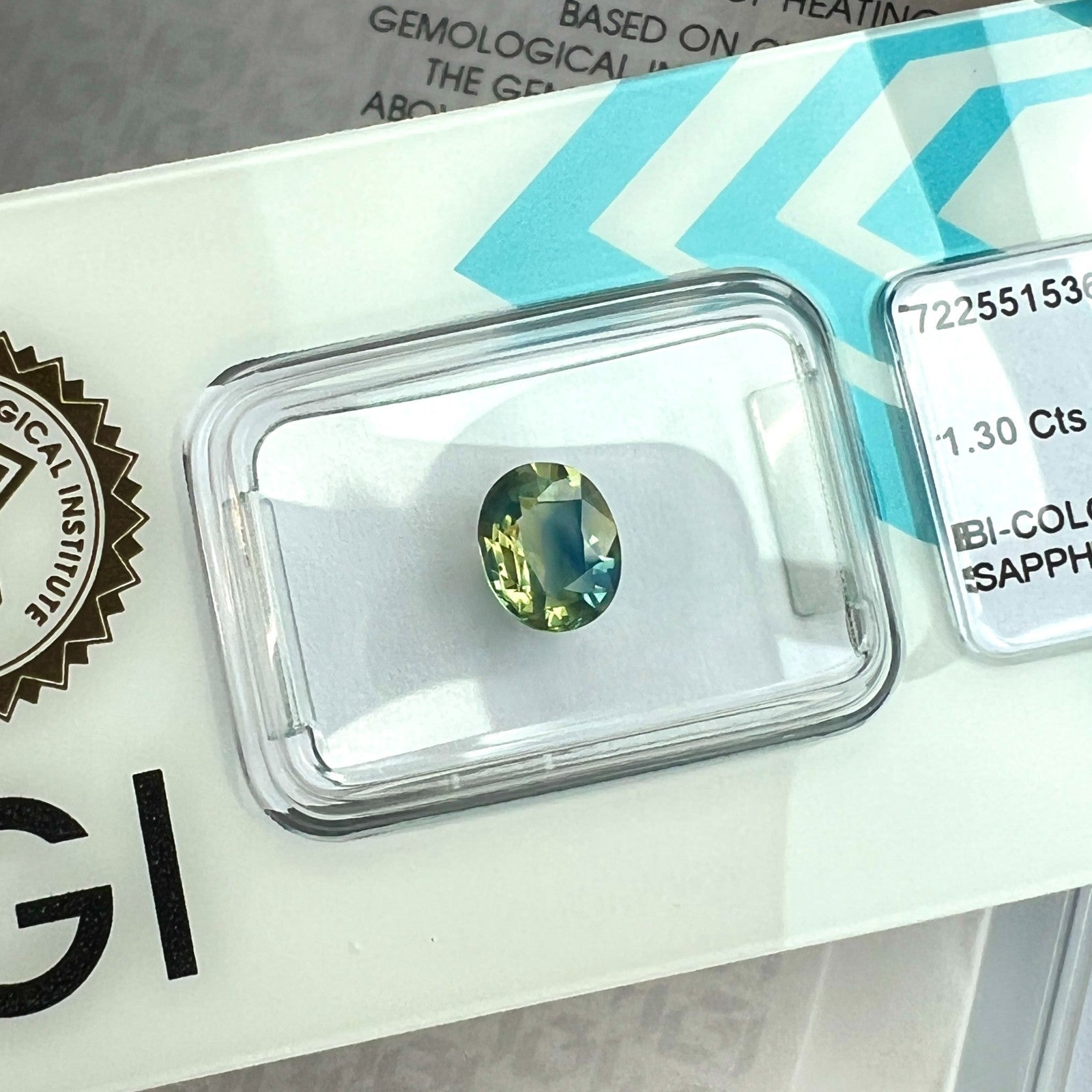 IGI CERTIFIED 1.30ct AUSTRALIA Bi Colour Yellow Blue NATURAL Sapphire Oval Cut — view 4