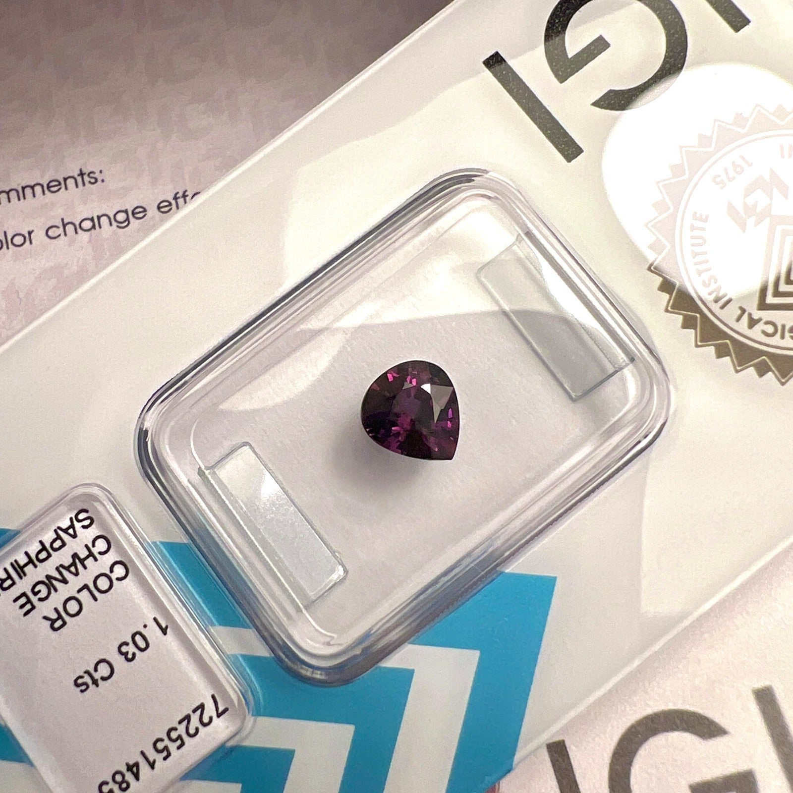 1.03ct UNIQUE Colour Change Sapphire Pear Cut Blue Purple IGI CERTIFIED Unheated — view 1