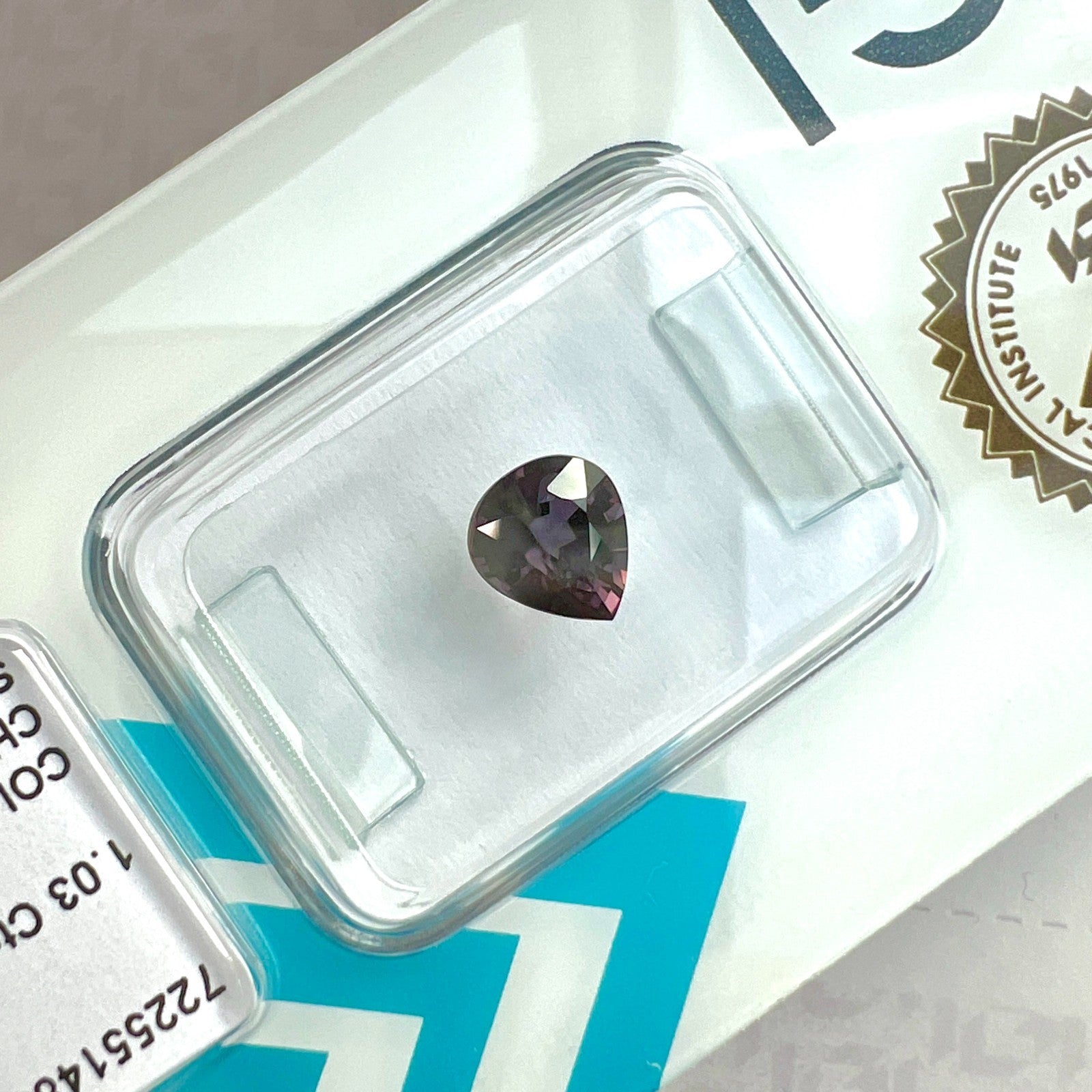 1.03ct UNIQUE Colour Change Sapphire Pear Cut Blue Purple IGI CERTIFIED Unheated — view 5