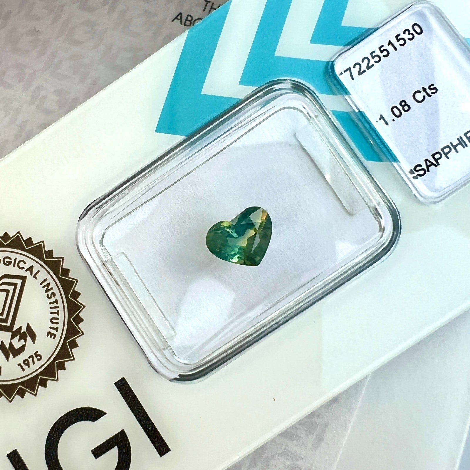 Unique IGI CERTIFIED 1.08ct AUSTRALIA Bi Colour Green Yellow Sapphire NO HEAT — view 1
