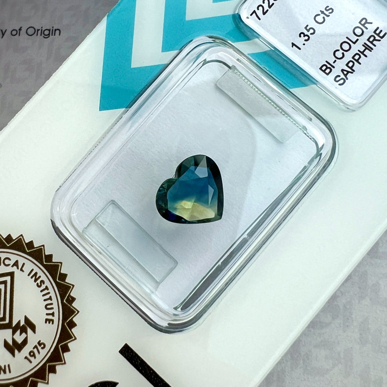 Unique 1.35ct Bi Colour Sapphire AUSTRALIA Yellow Blue NO HEAT IGI CERTIFIED — view 4