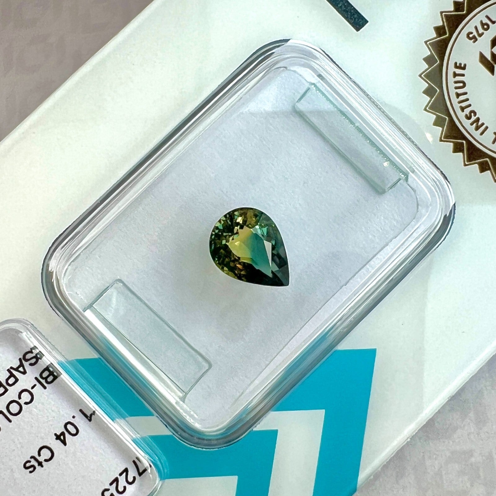 IGI CERTIFIED 1.04ct NATURAL Blue Yellow Bi Colour Sapphire AUSTRALIAN Pear Cut — view 3