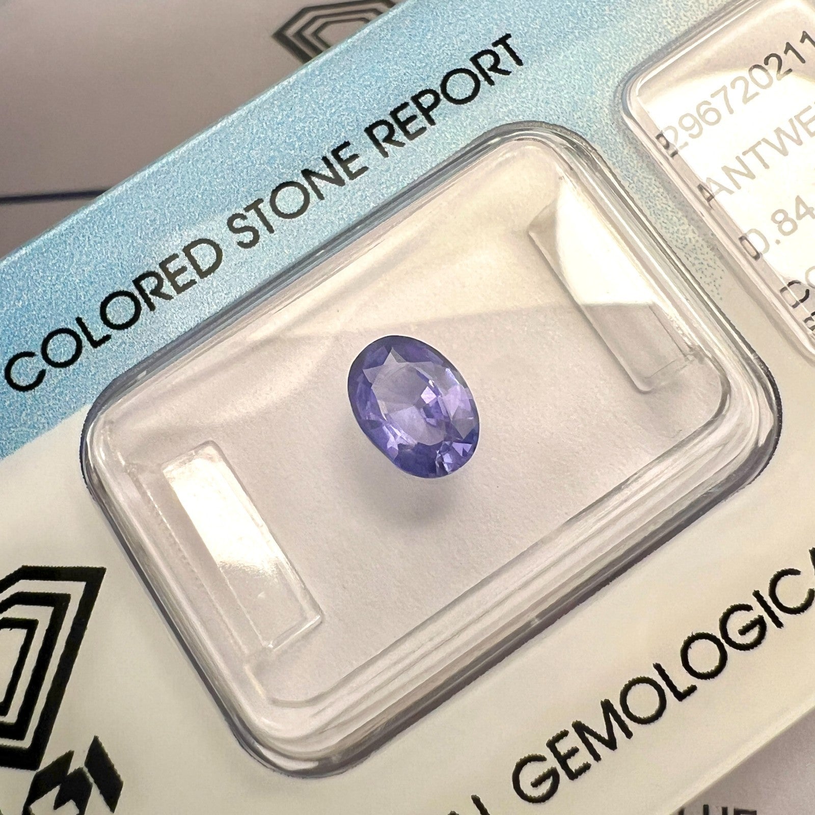 Rare IGI Certified COLOUR CHANGE Burma Sapphire VIVID Purple Blue 0.84ct Oval — view 4