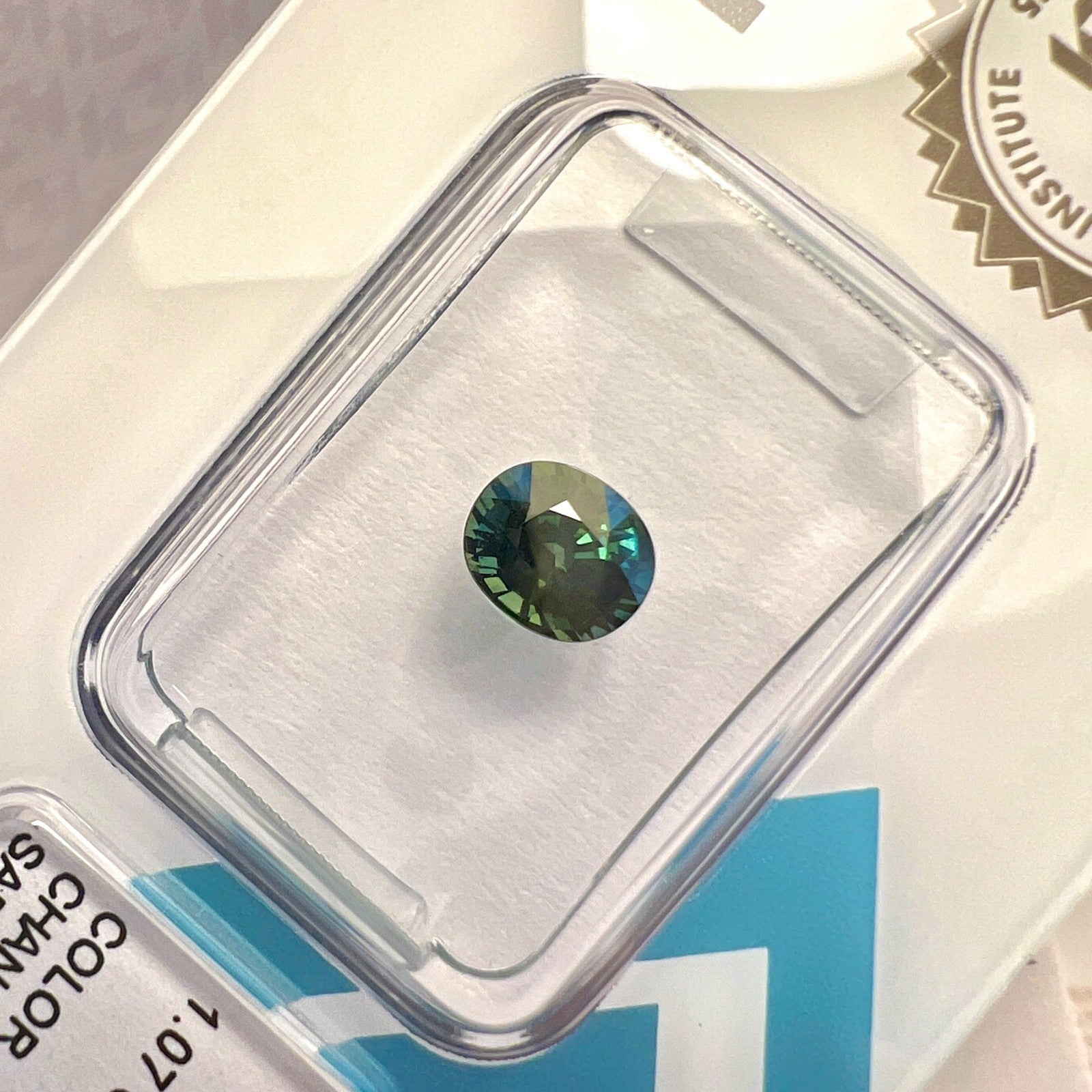 Rare IGI CERTIFIED 1.07ct Colour Change AUSTRALIA Sapphire UNHEATED Oval Cut — view 4