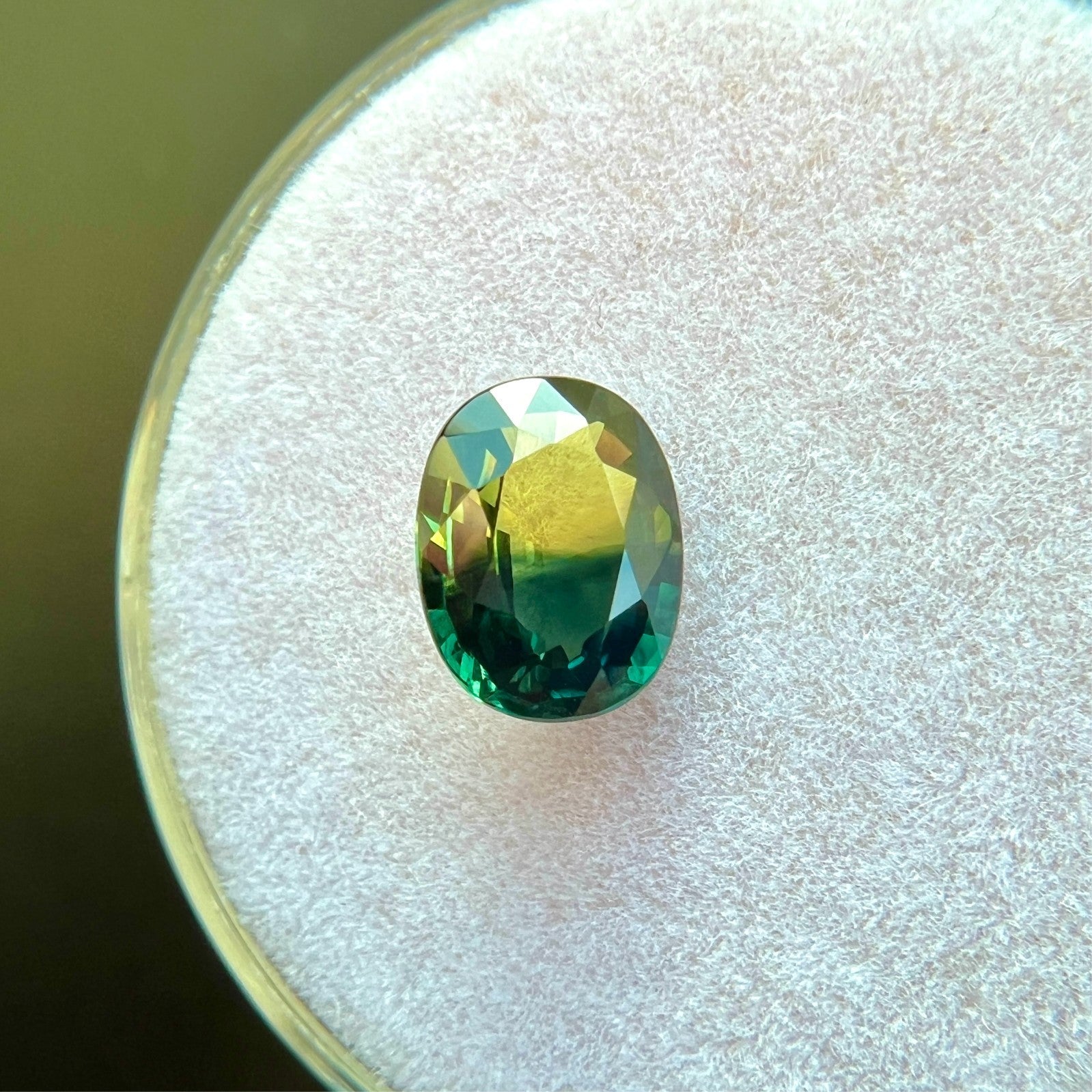 Unique GIA CERTIFIED Australian Parti Colour Sapphire 1.37ct Blue Yellow Oval — view 5